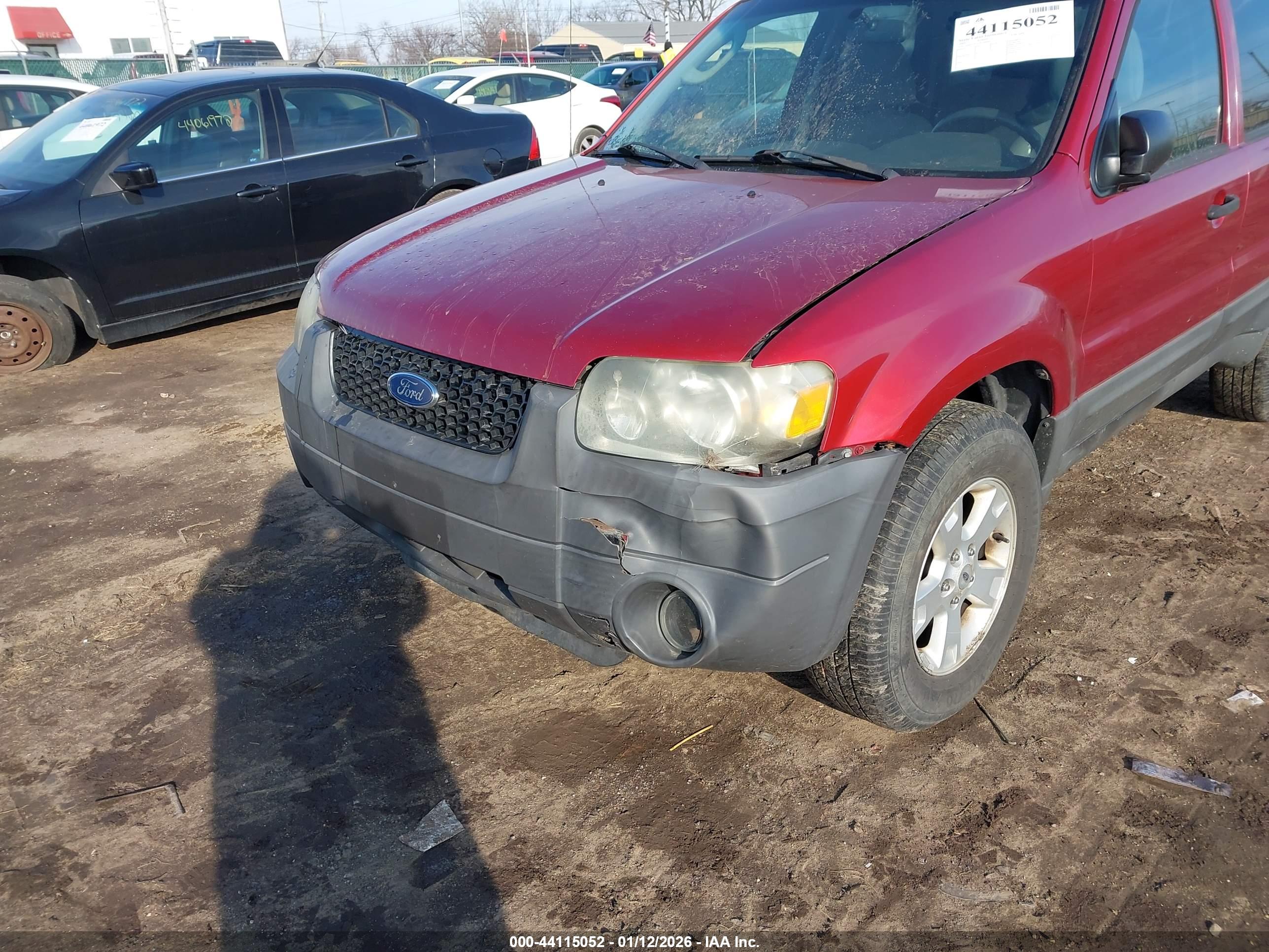 FORD ESCAPE image 6
