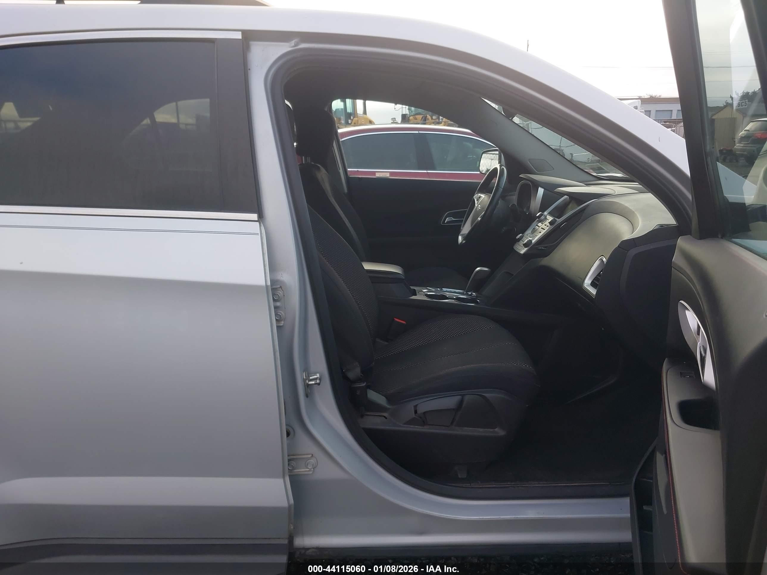 CHEVROLET EQUINOX image 5
