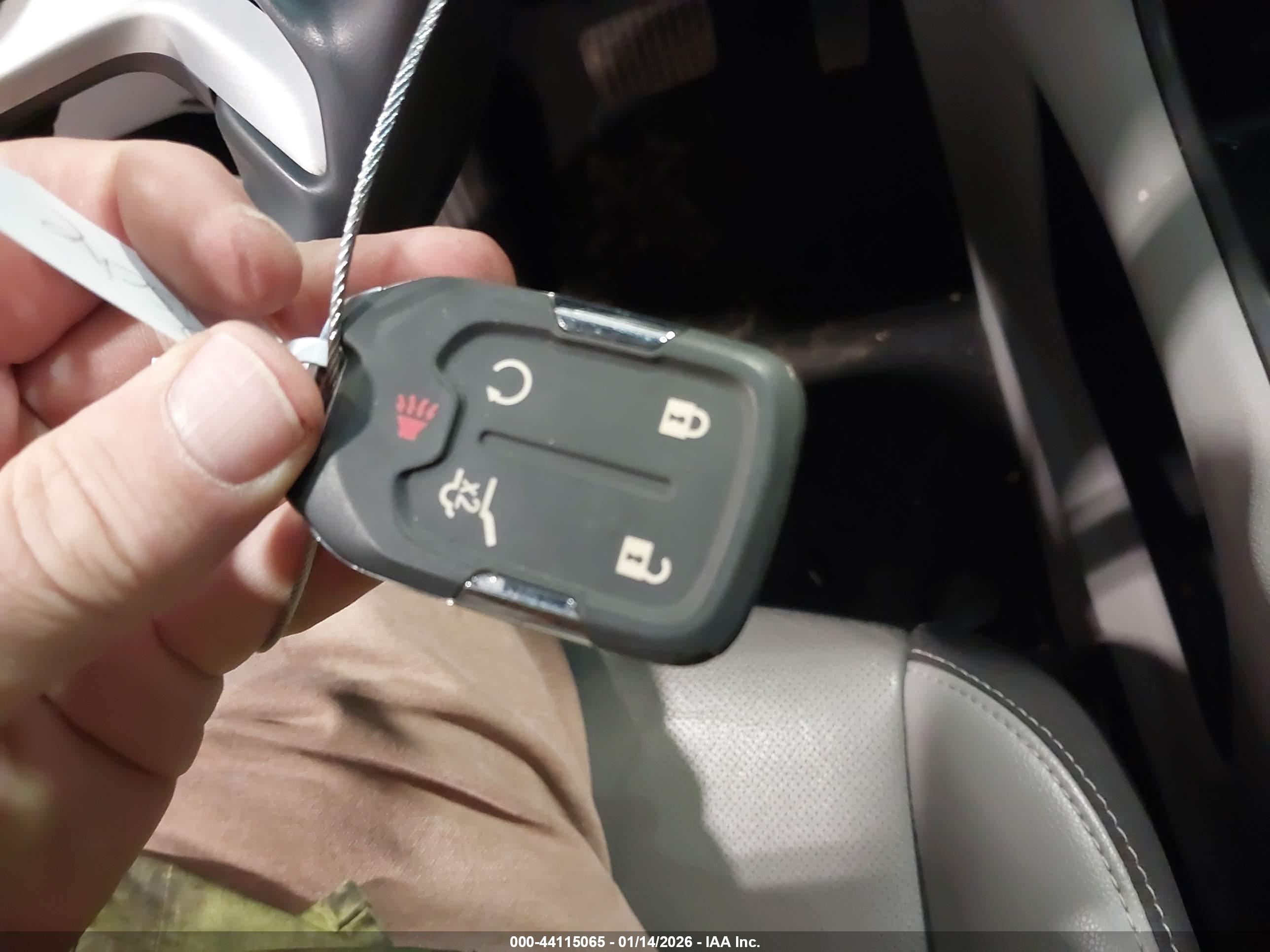 GMC TERRAIN image 11