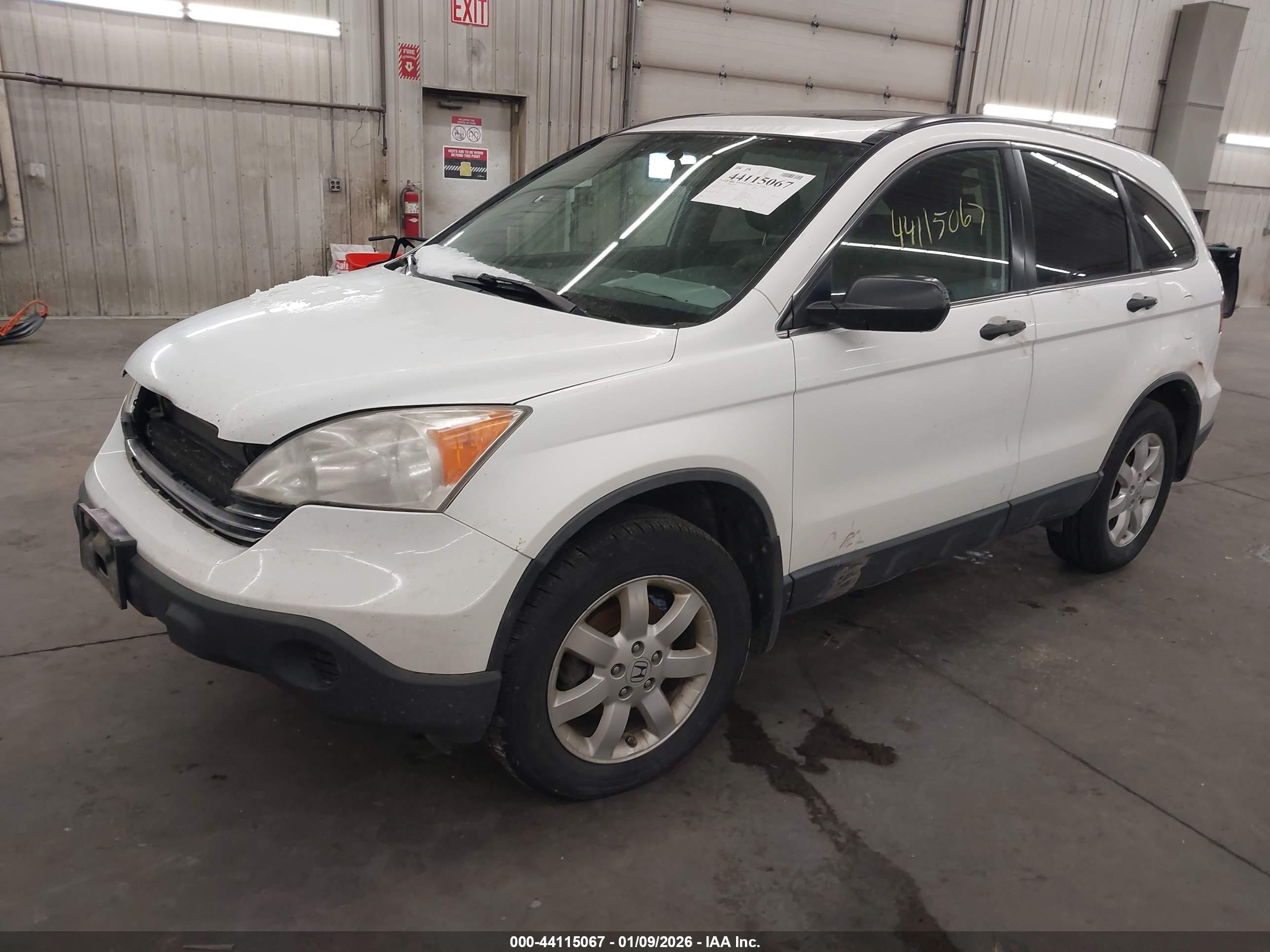 HONDA CR-V image 2