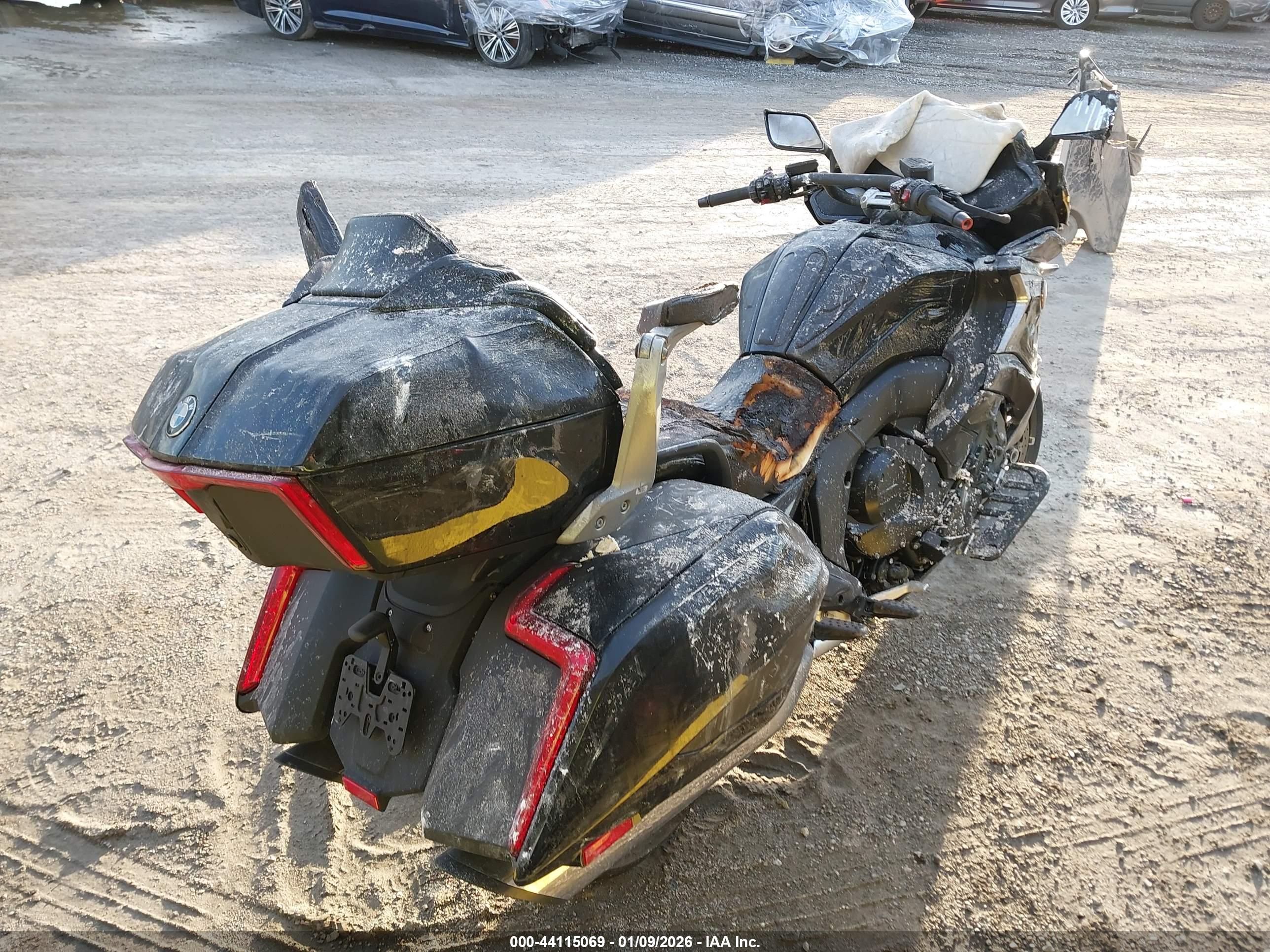 BMW K1600 image 4