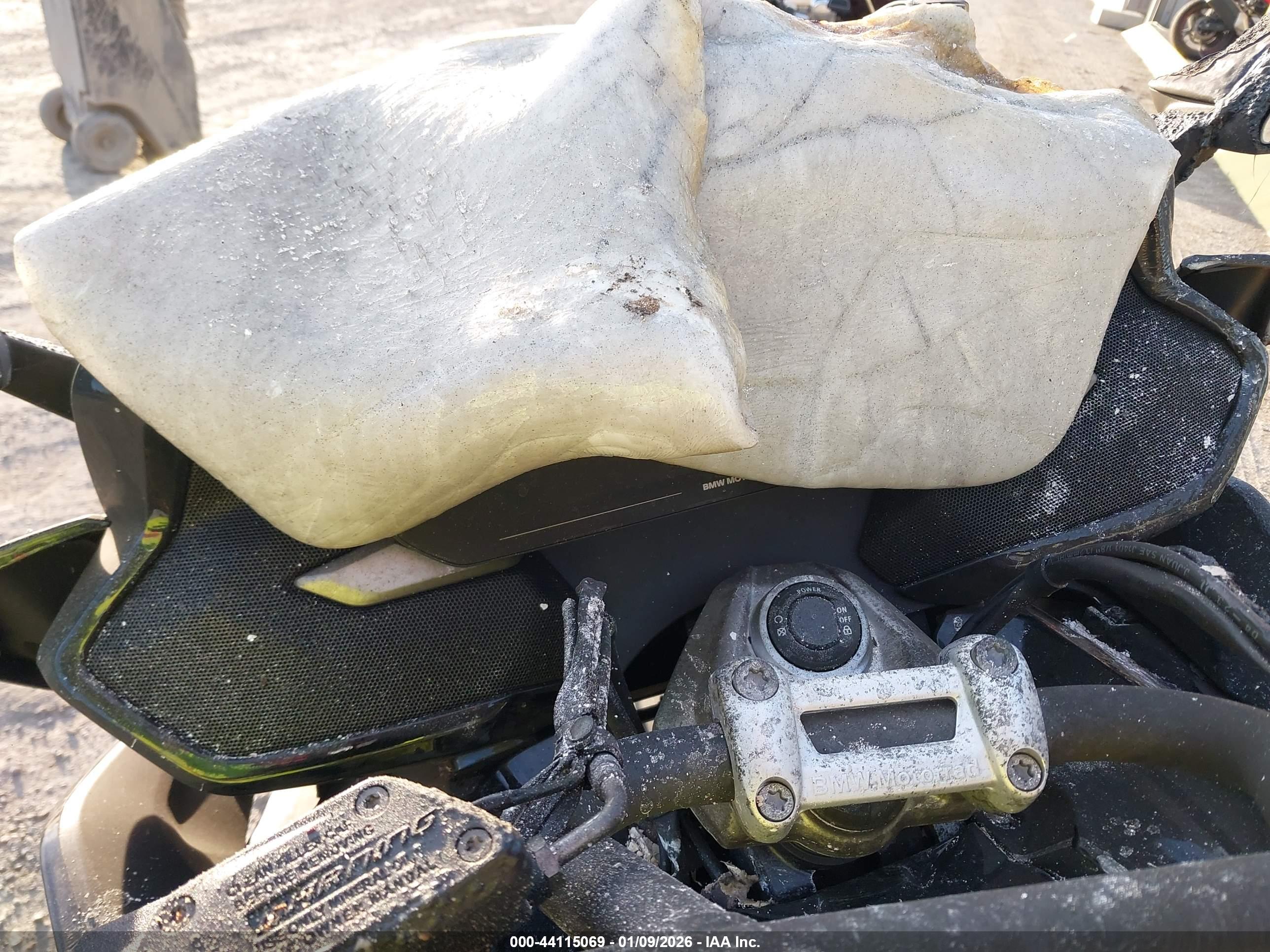 BMW K1600 image 7