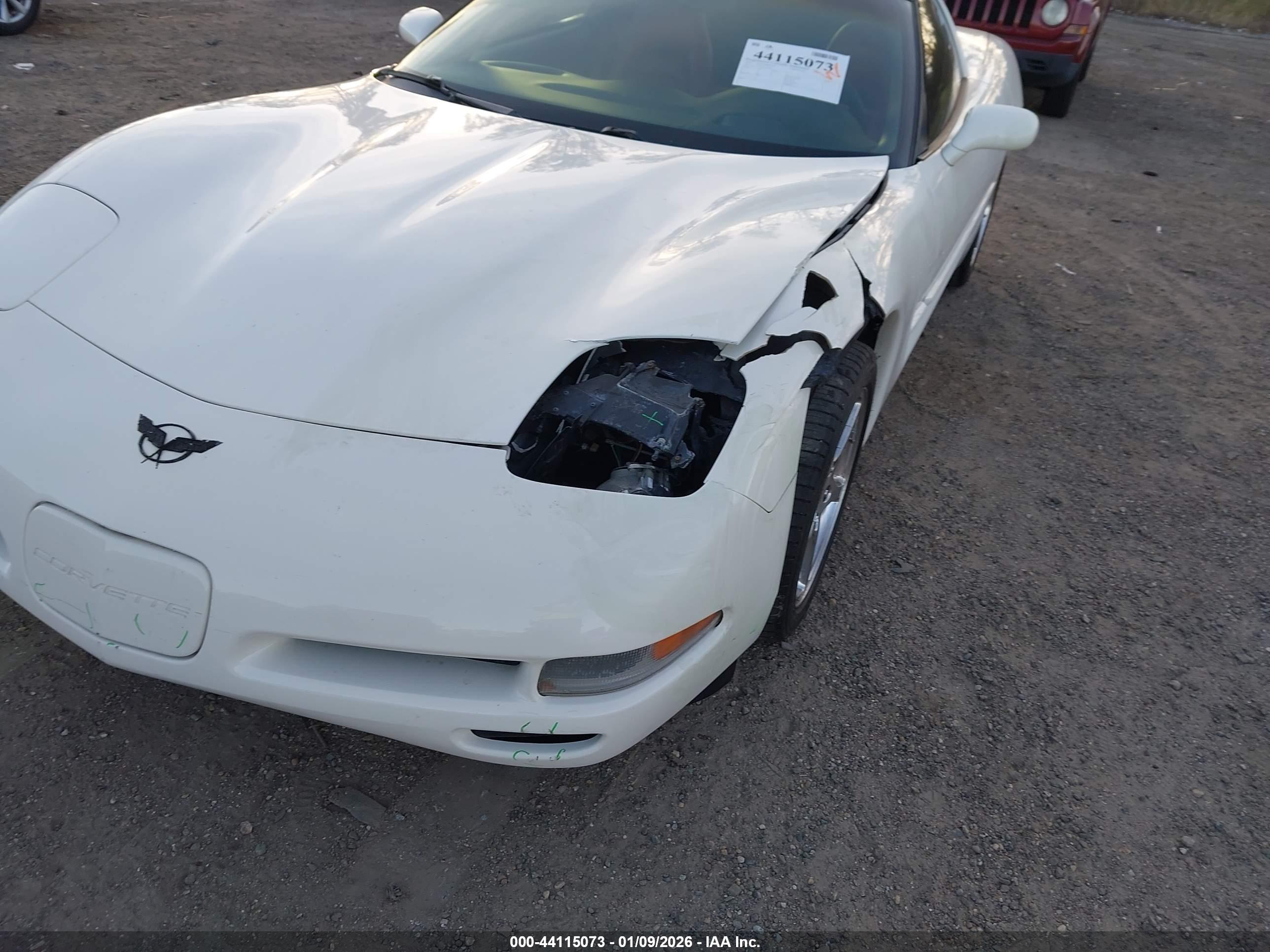 CHEVROLET CORVETTE image 6