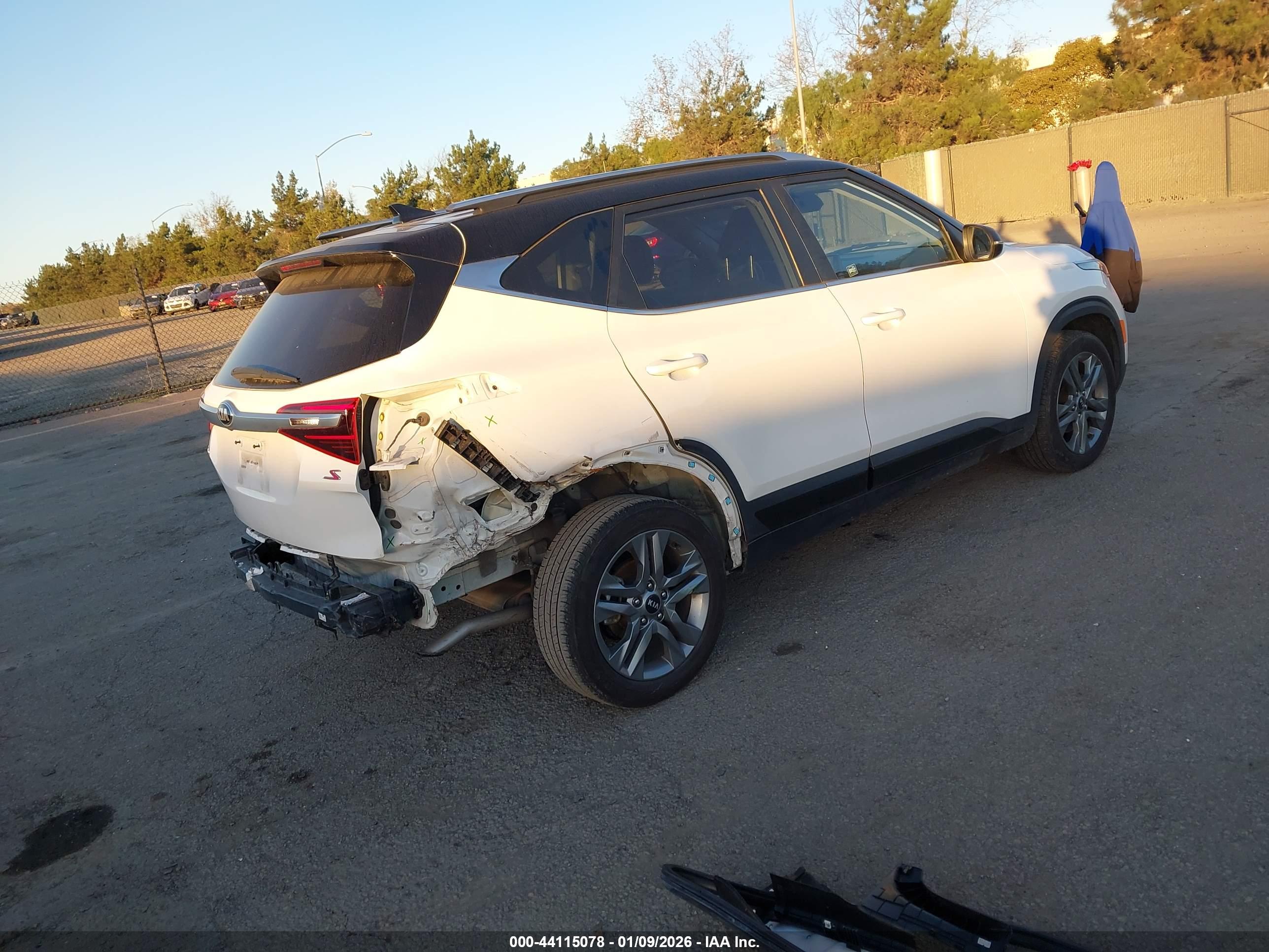 KIA SELTOS image 4