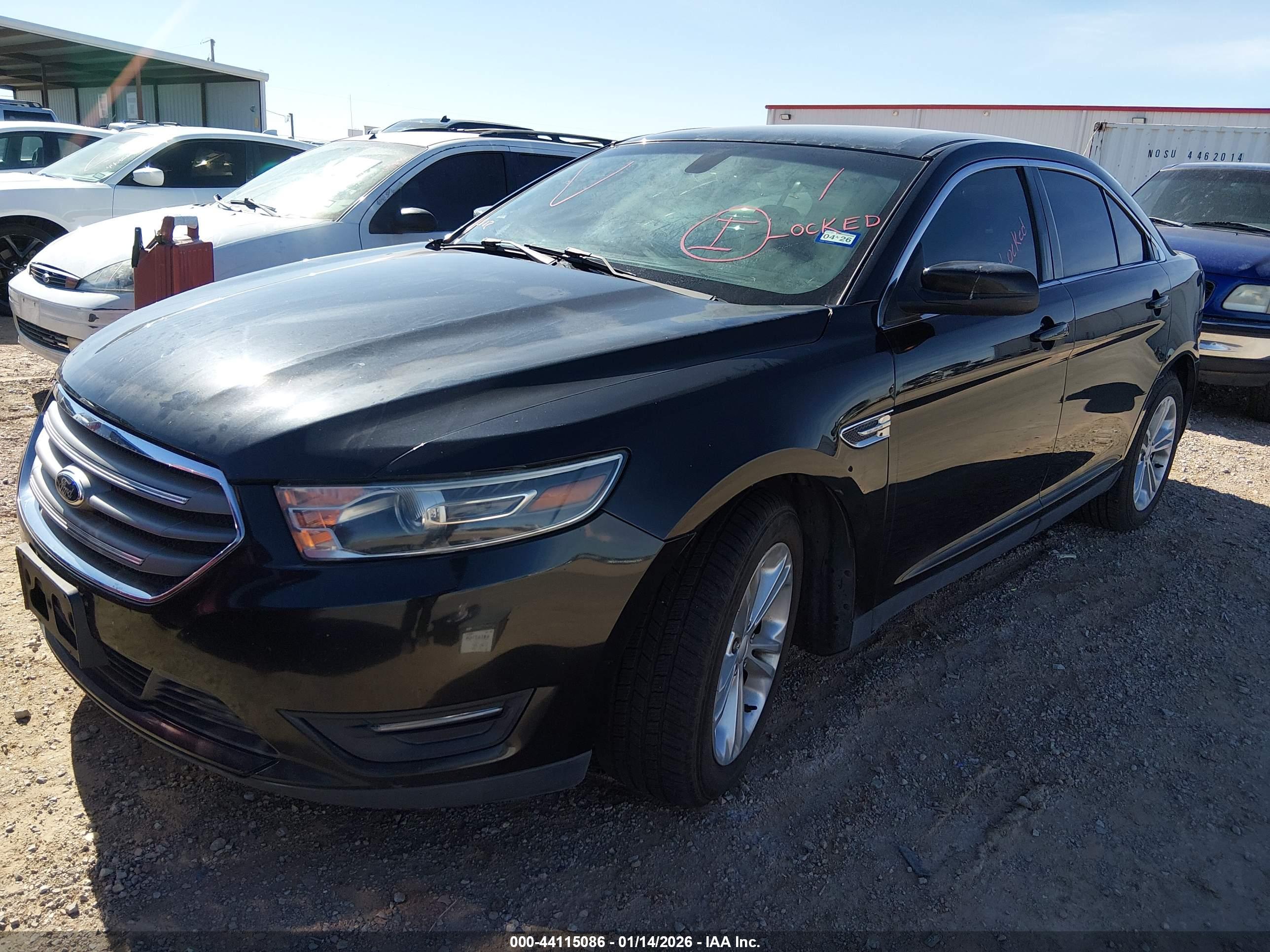 FORD TAURUS image 2