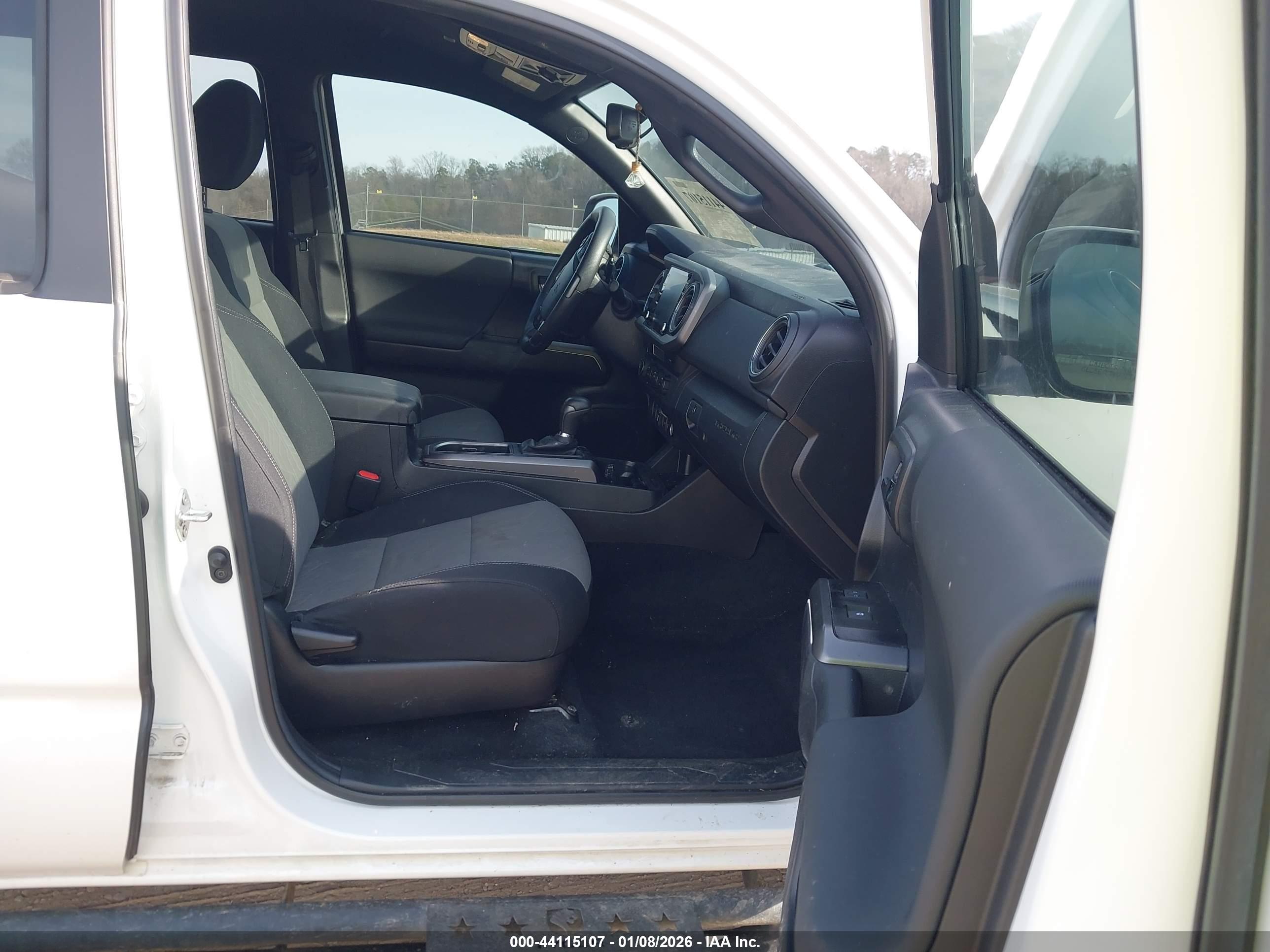 TOYOTA TACOMA image 5