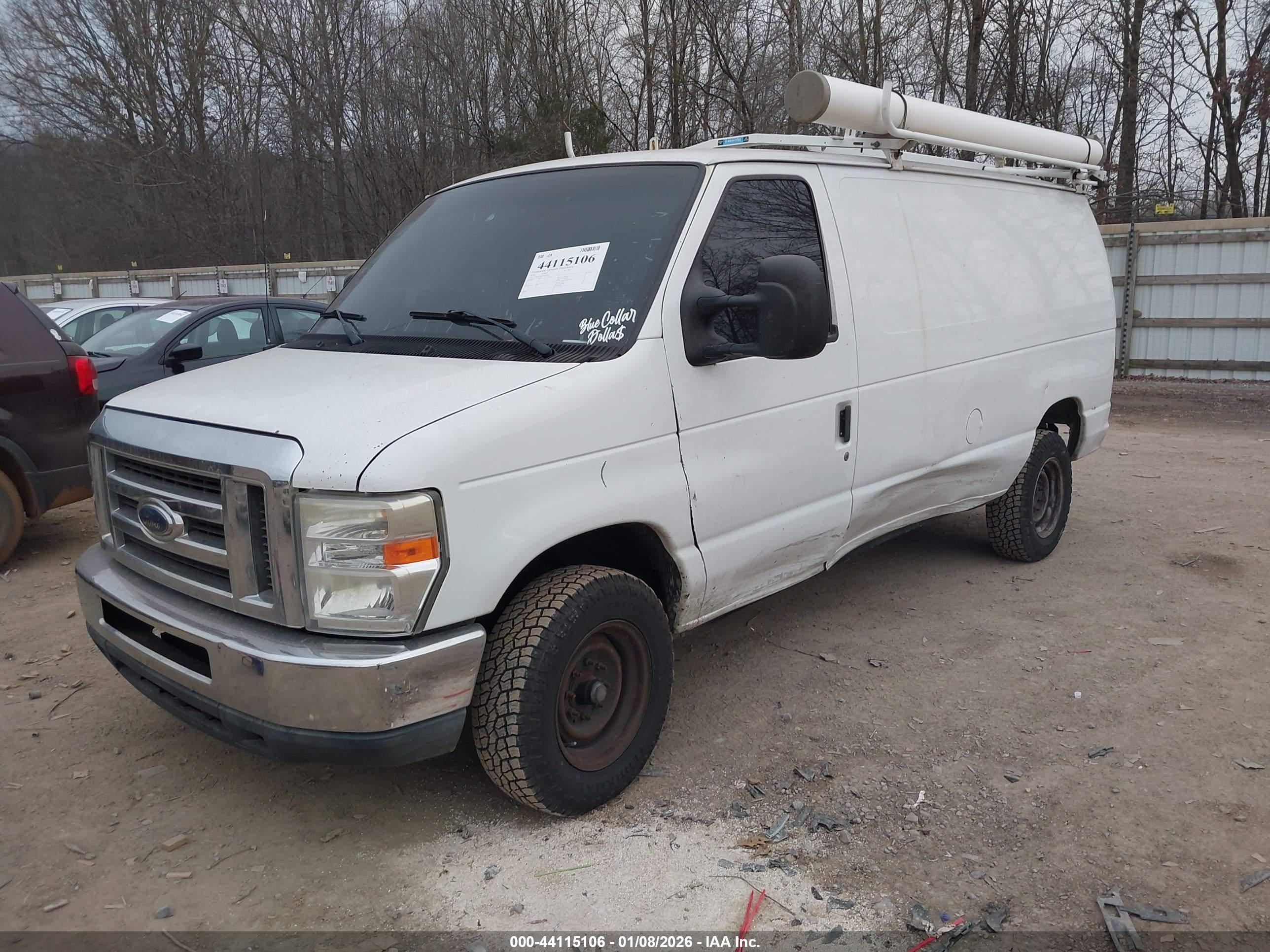 FORD E-150 image 2