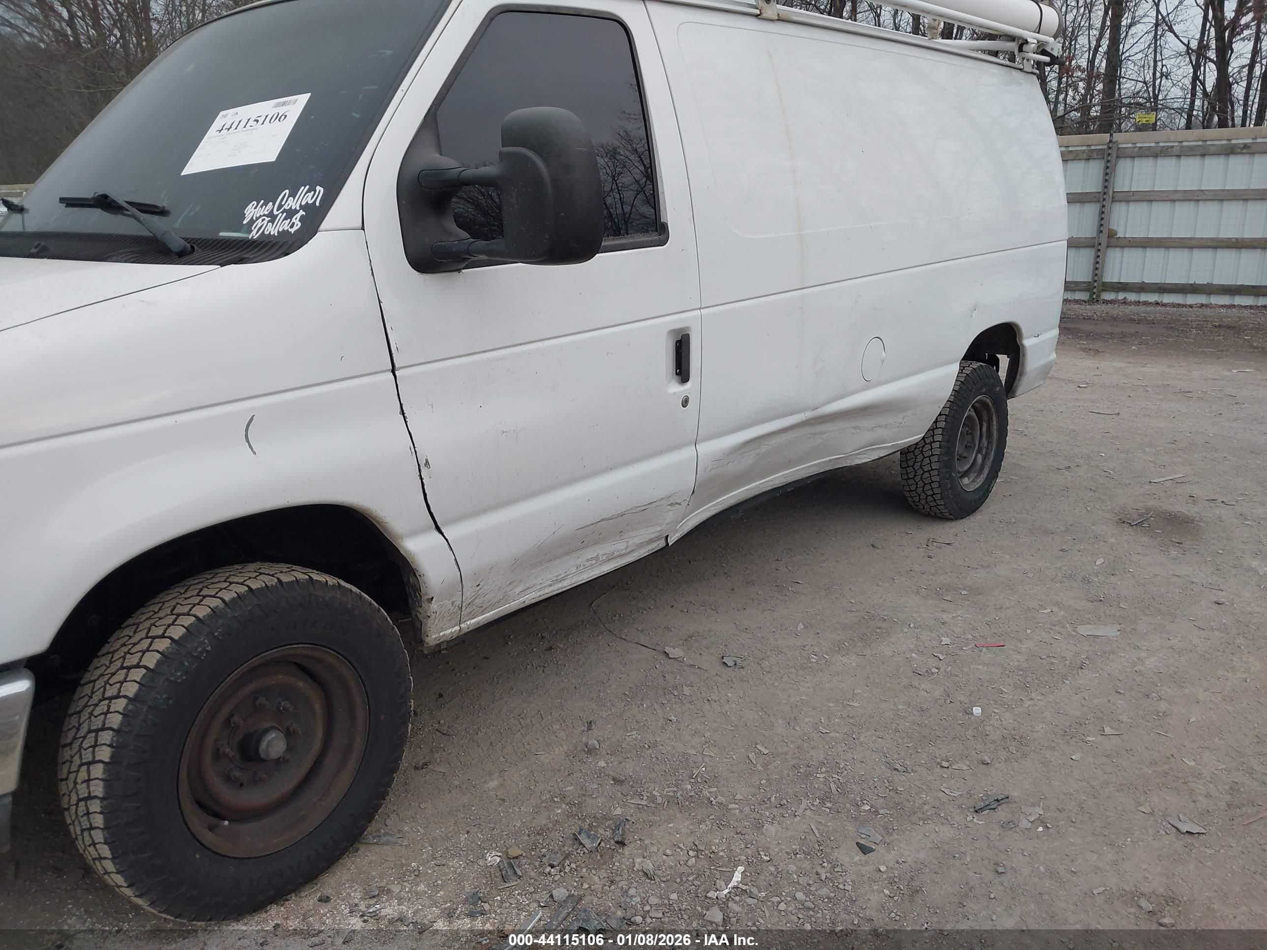 FORD E-150 image 6