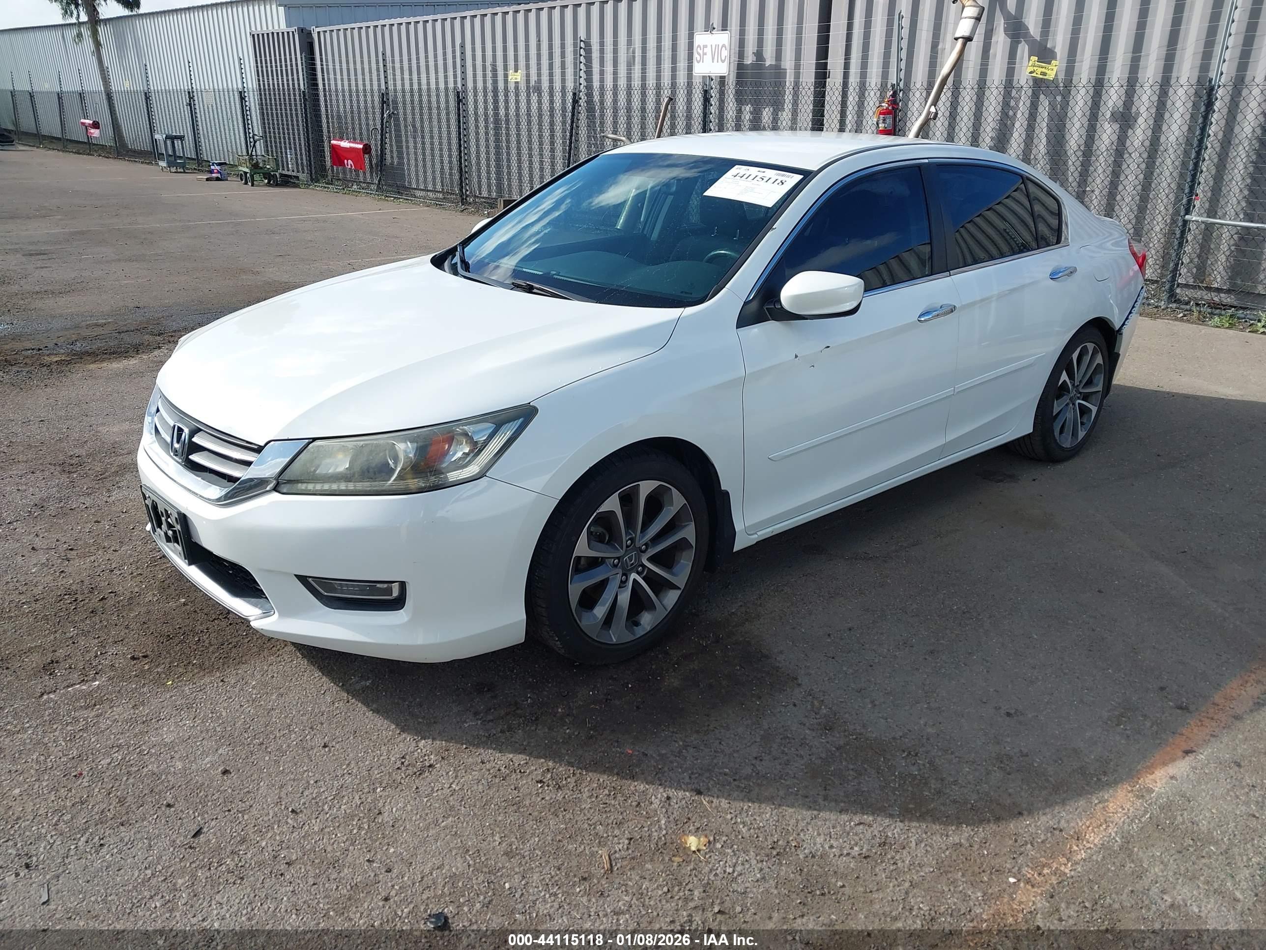 HONDA ACCORD image 2