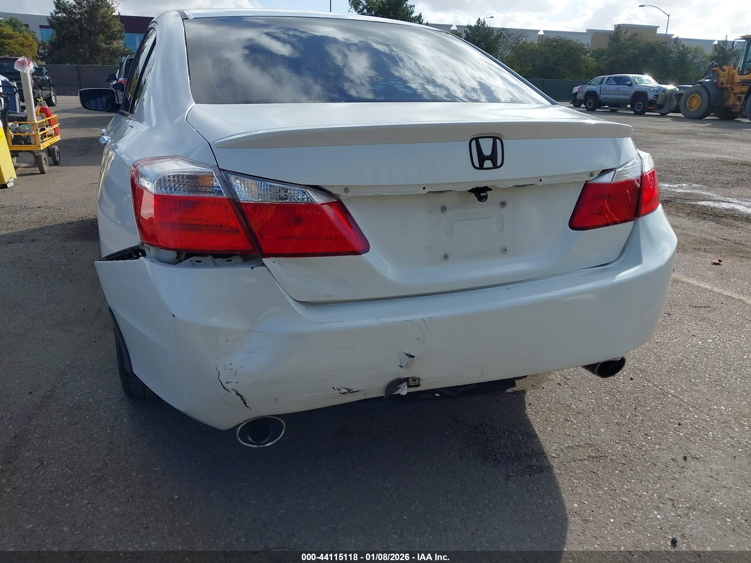 HONDA ACCORD image 6