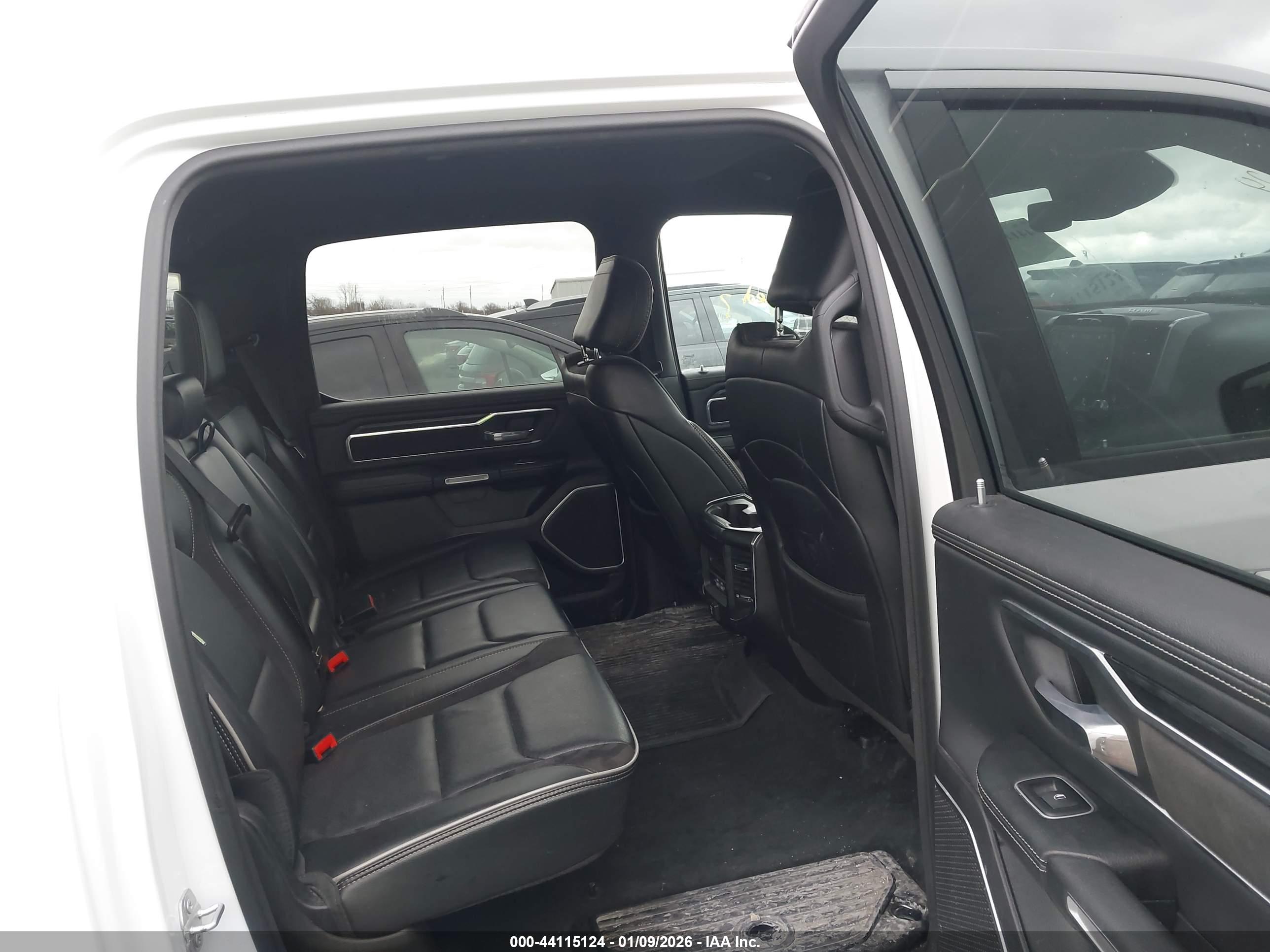 RAM 1500 image 8