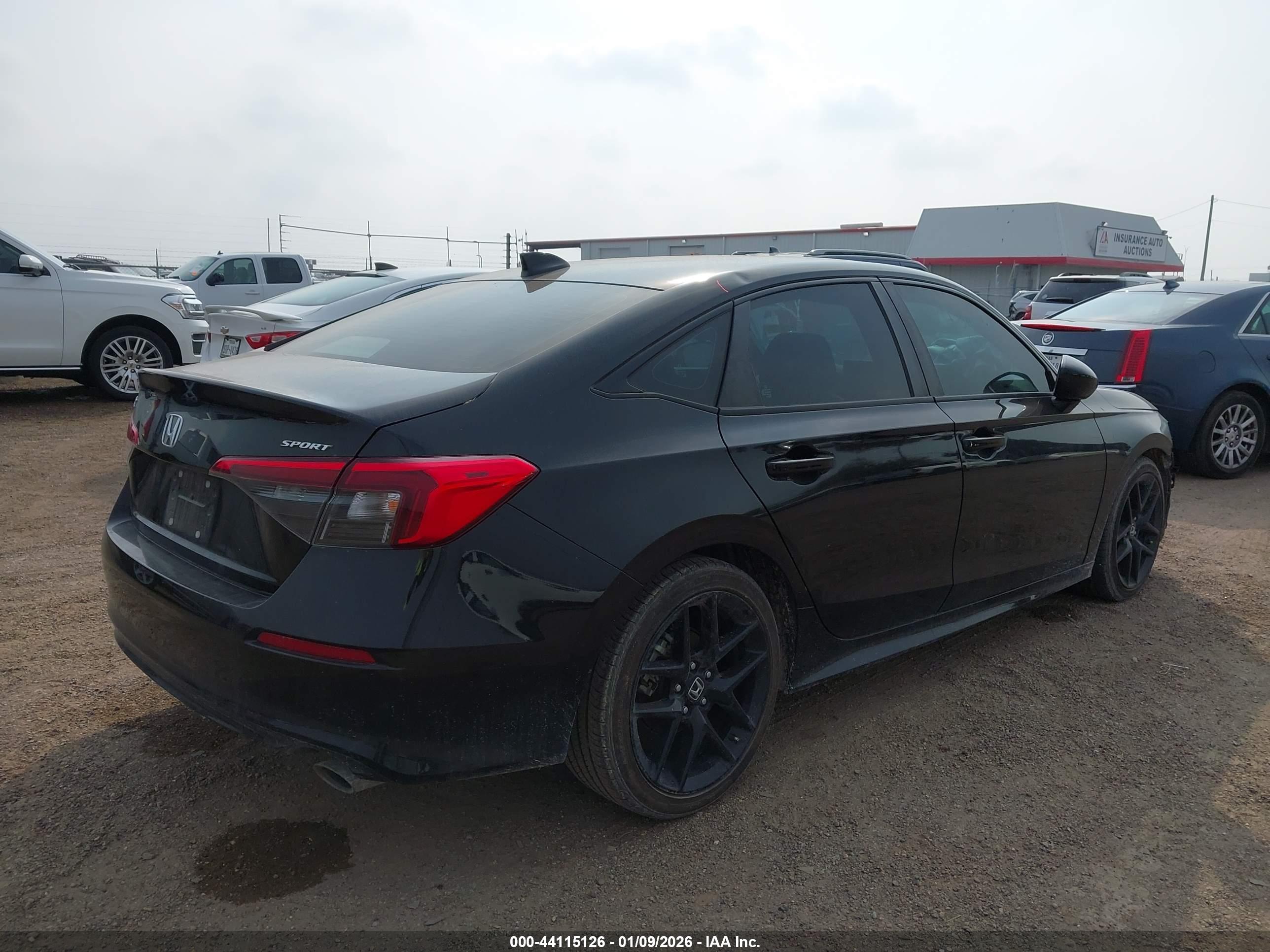 HONDA CIVIC image 4