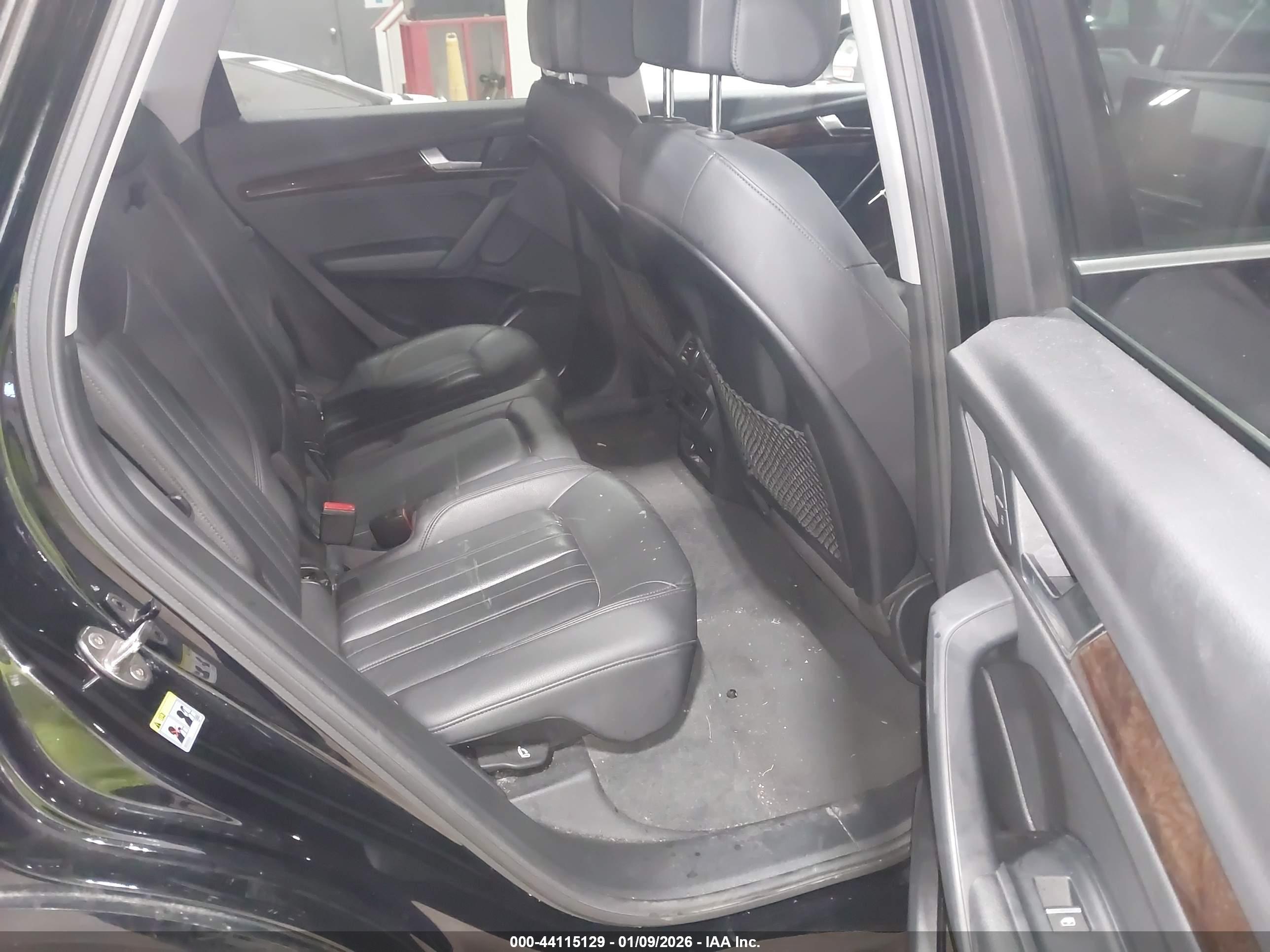 AUDI Q5 image 8