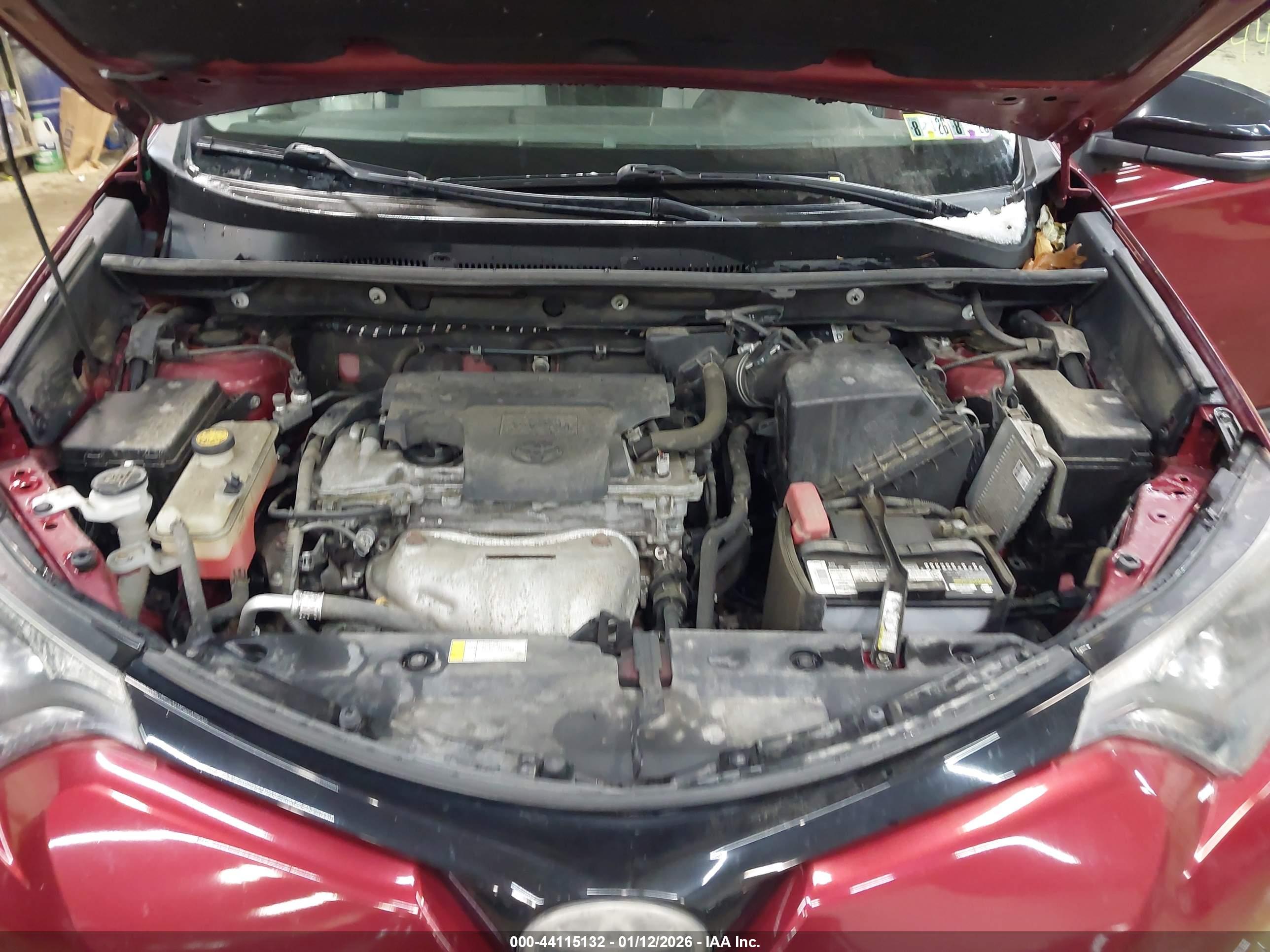TOYOTA RAV4 image 10
