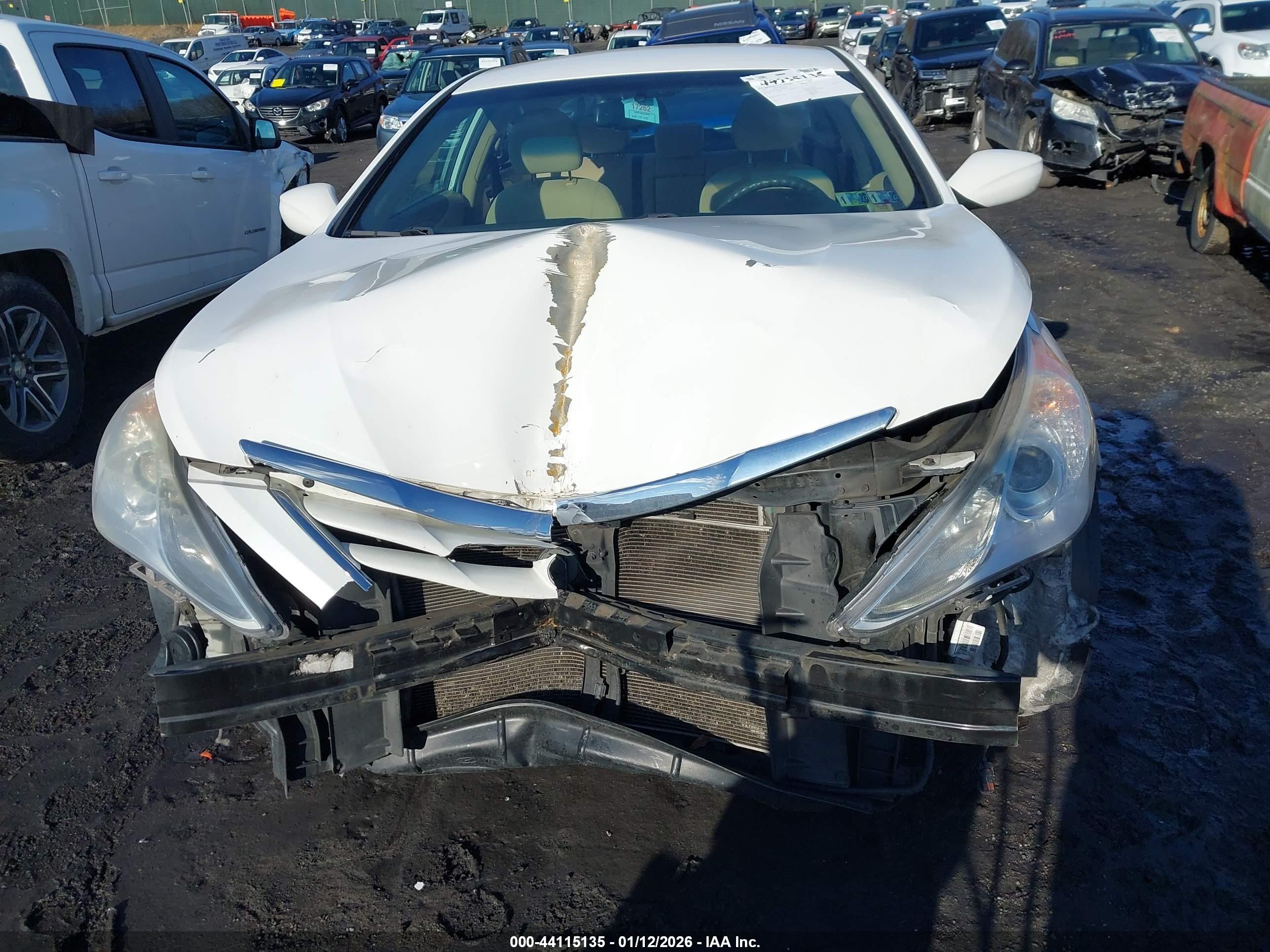 HYUNDAI SONATA image 6