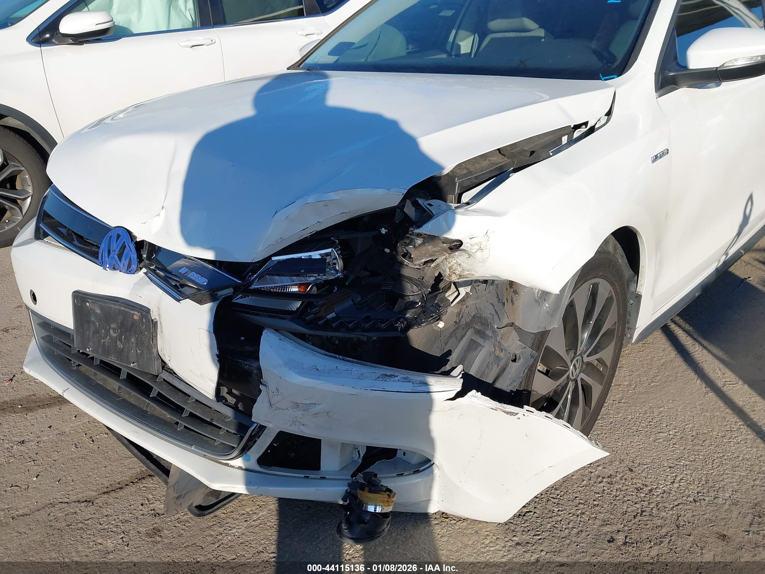 VOLKSWAGEN JETTA image 6