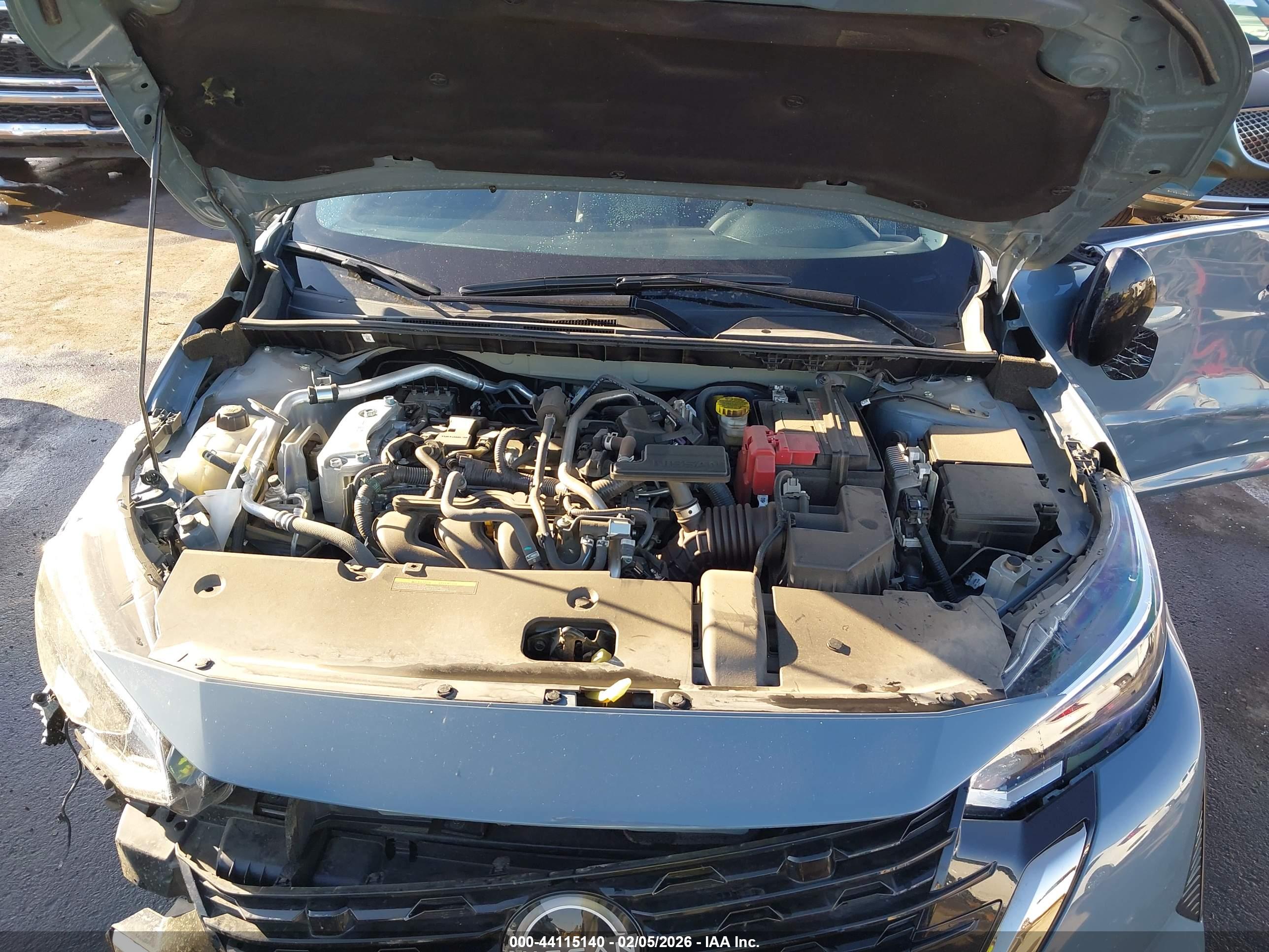 NISSAN SENTRA image 10