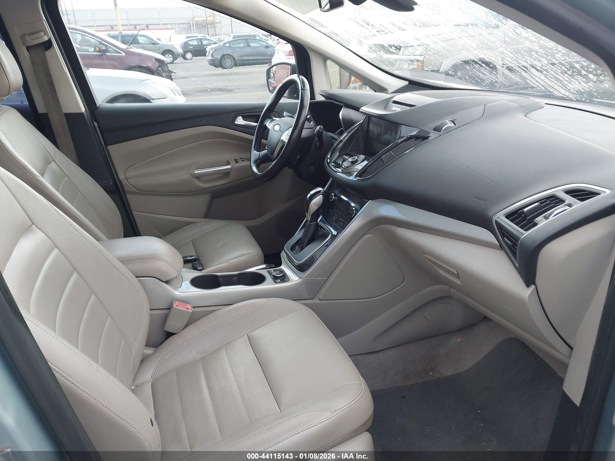 FORD C-MAX image 5