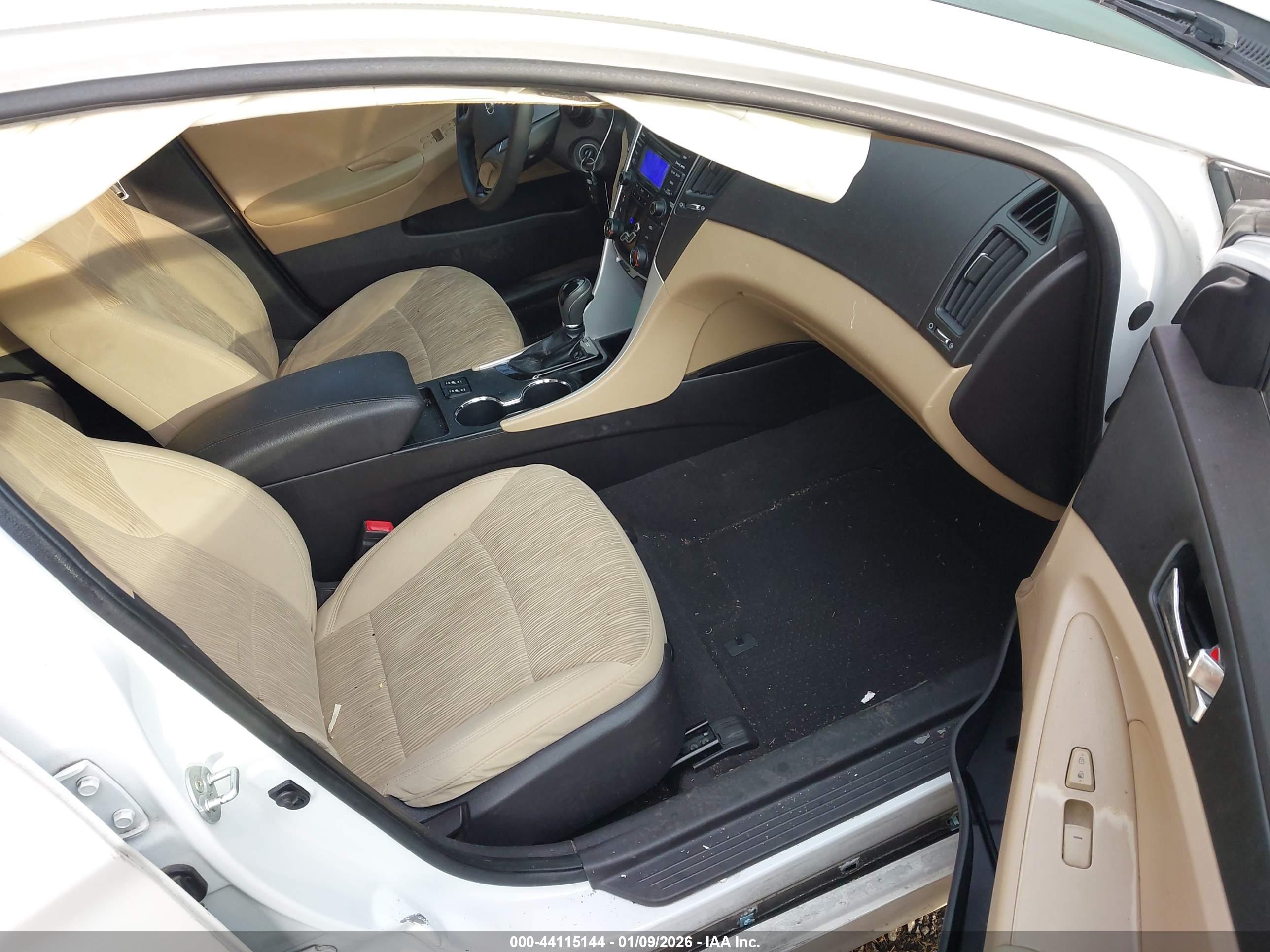 HYUNDAI SONATA image 5
