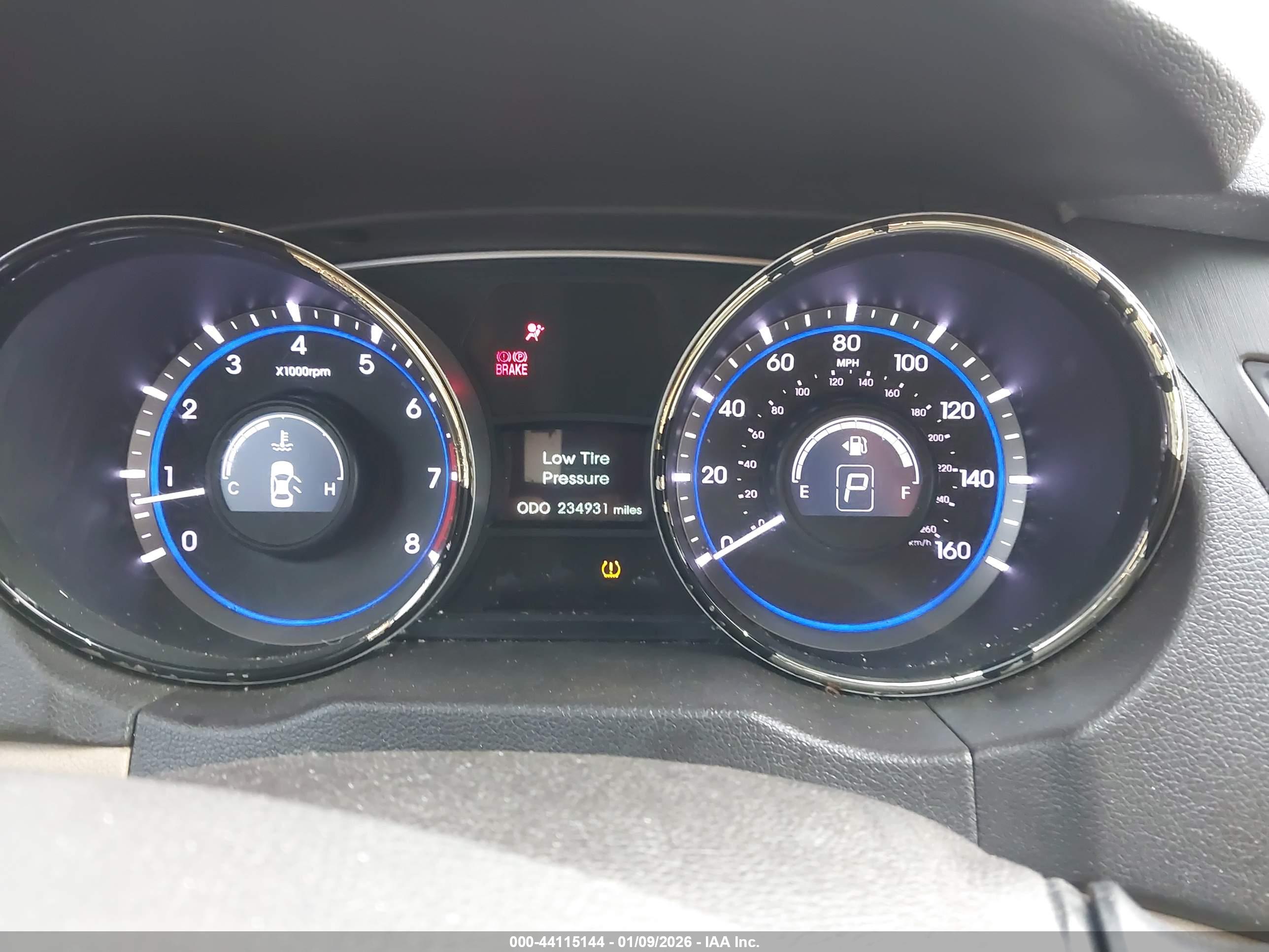 HYUNDAI SONATA image 7