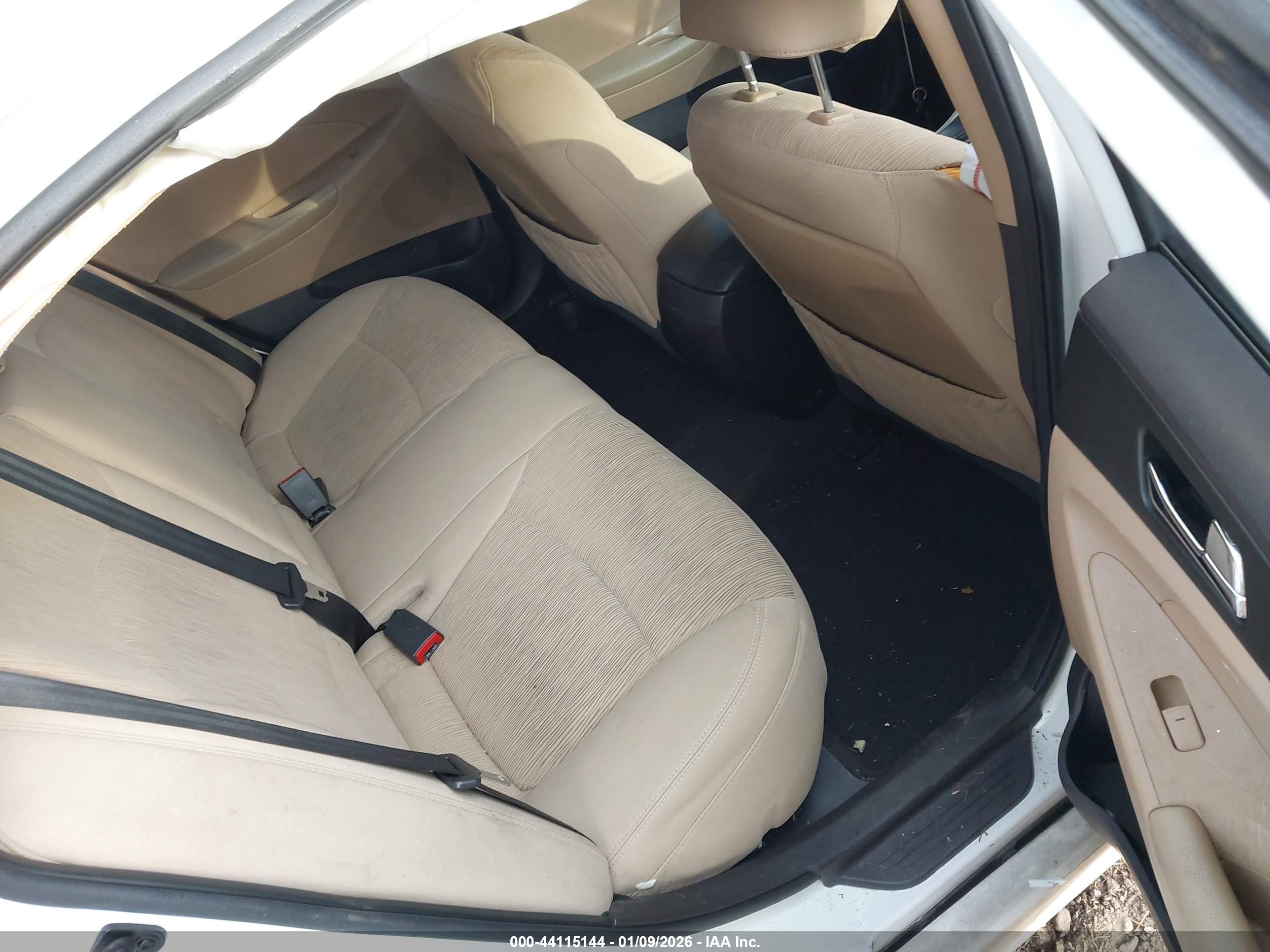 HYUNDAI SONATA image 8