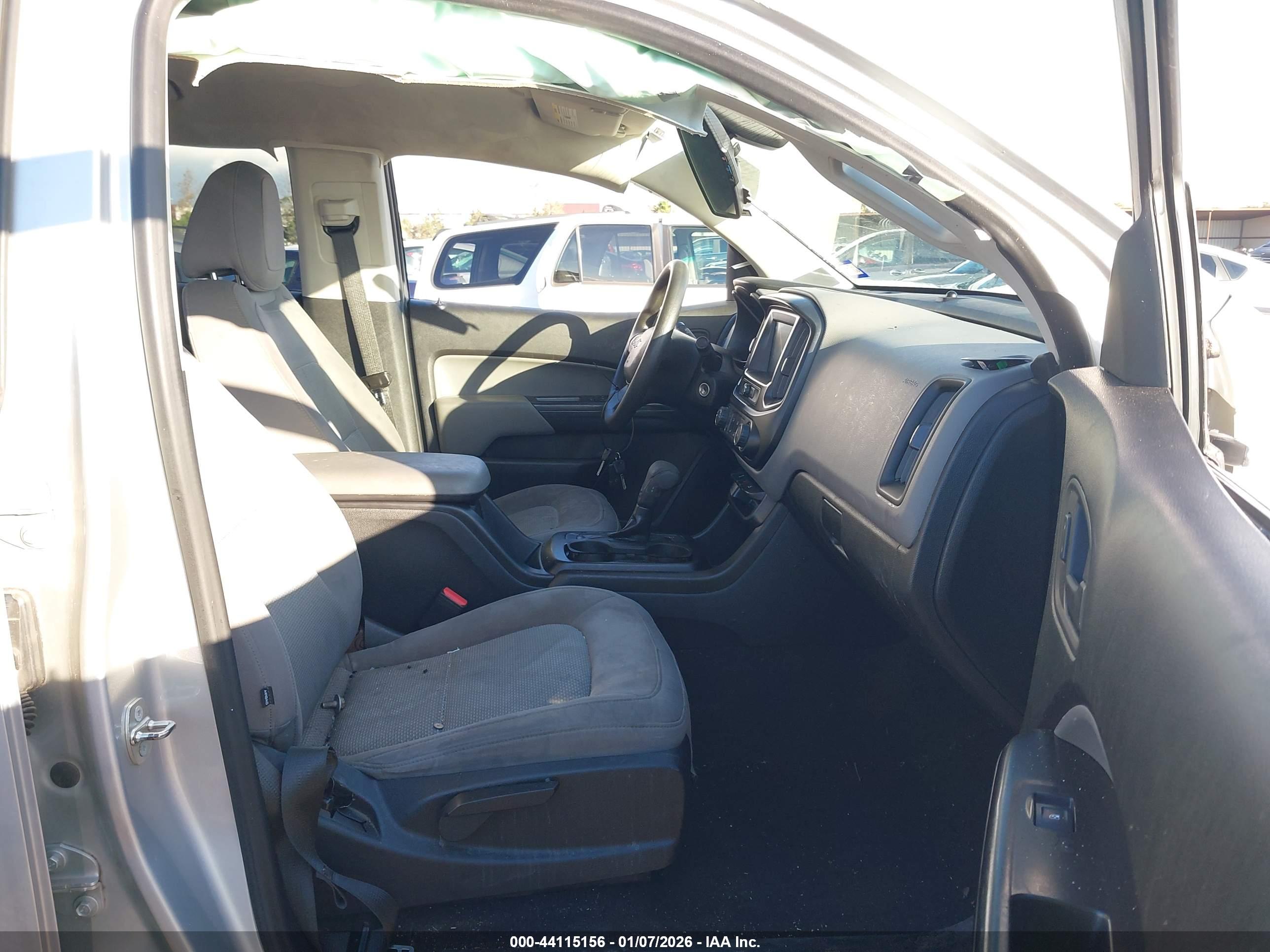 CHEVROLET COLORADO image 5