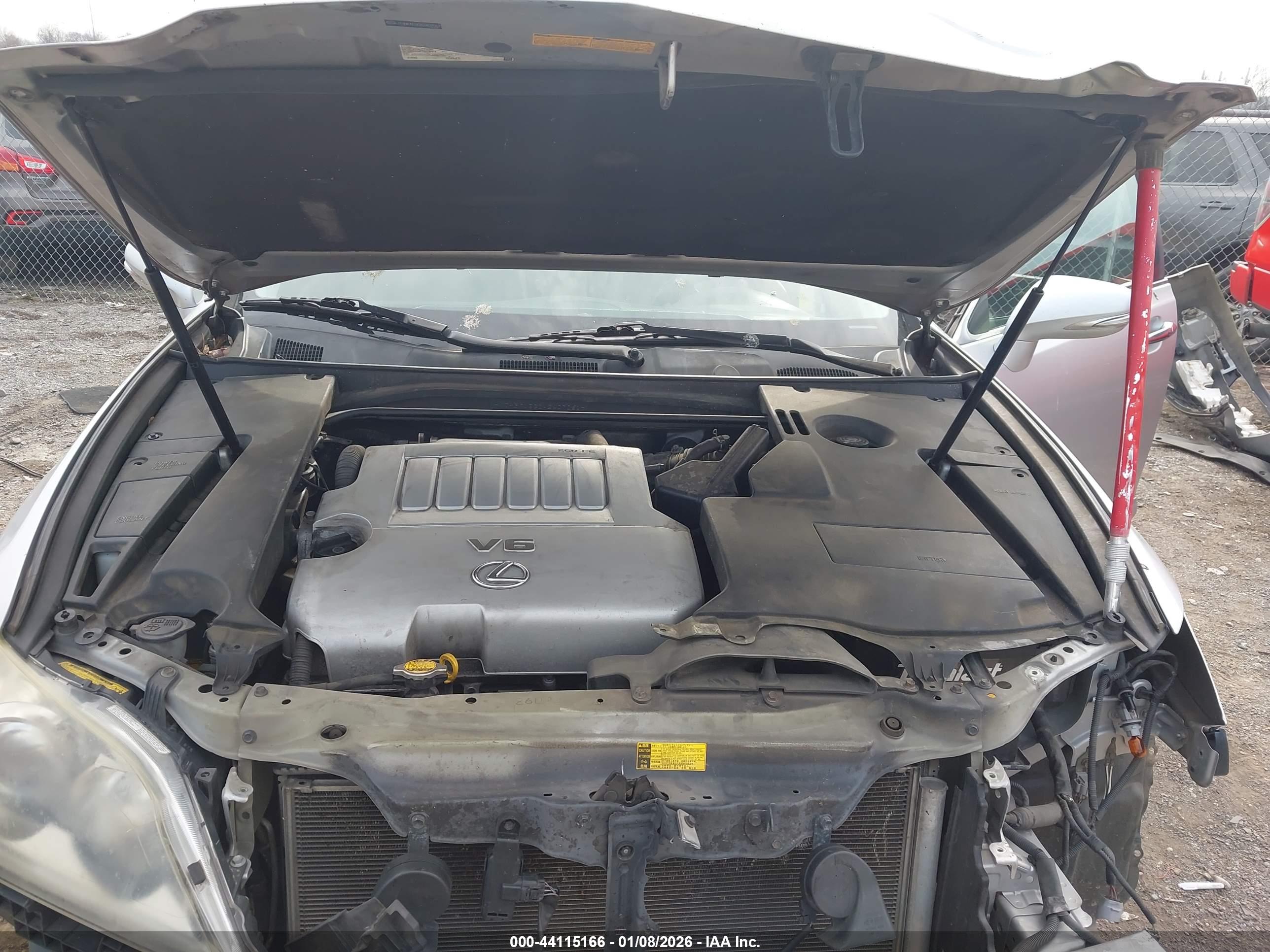 LEXUS ES image 10