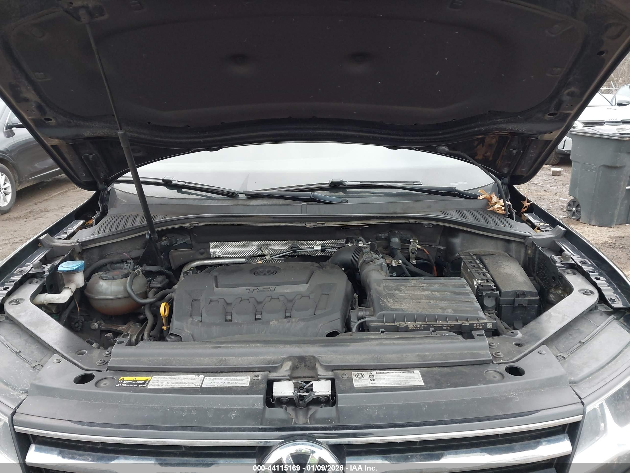 VOLKSWAGEN TIGUAN image 10