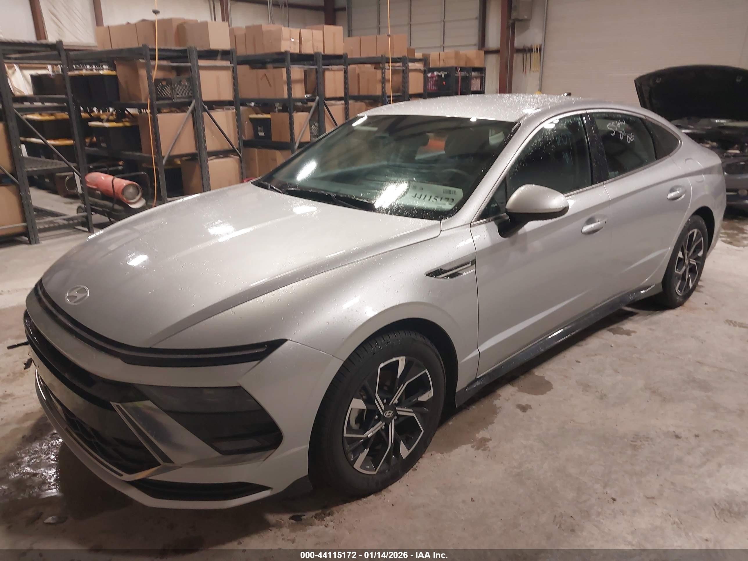 HYUNDAI SONATA image 6