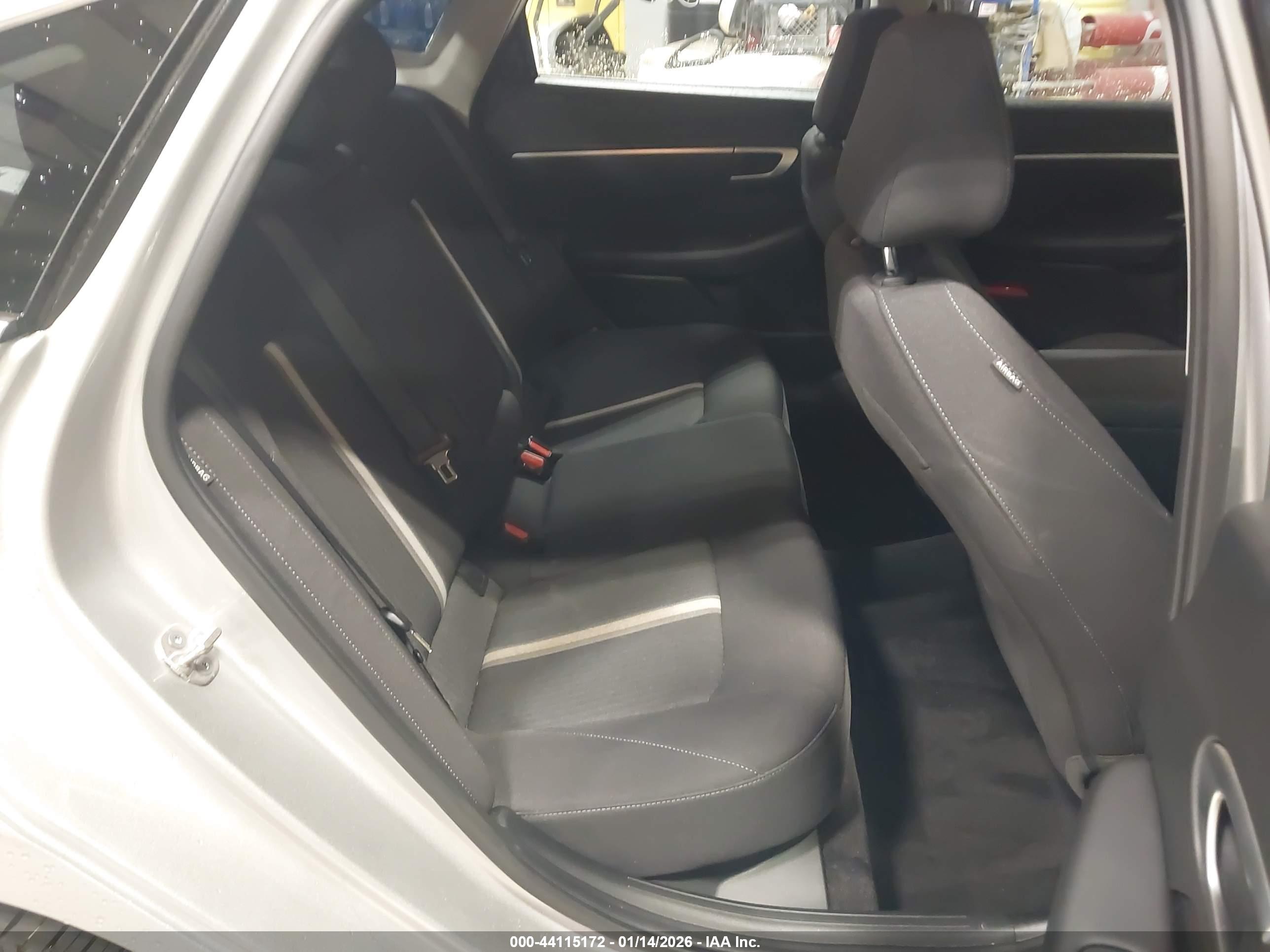 HYUNDAI SONATA image 8