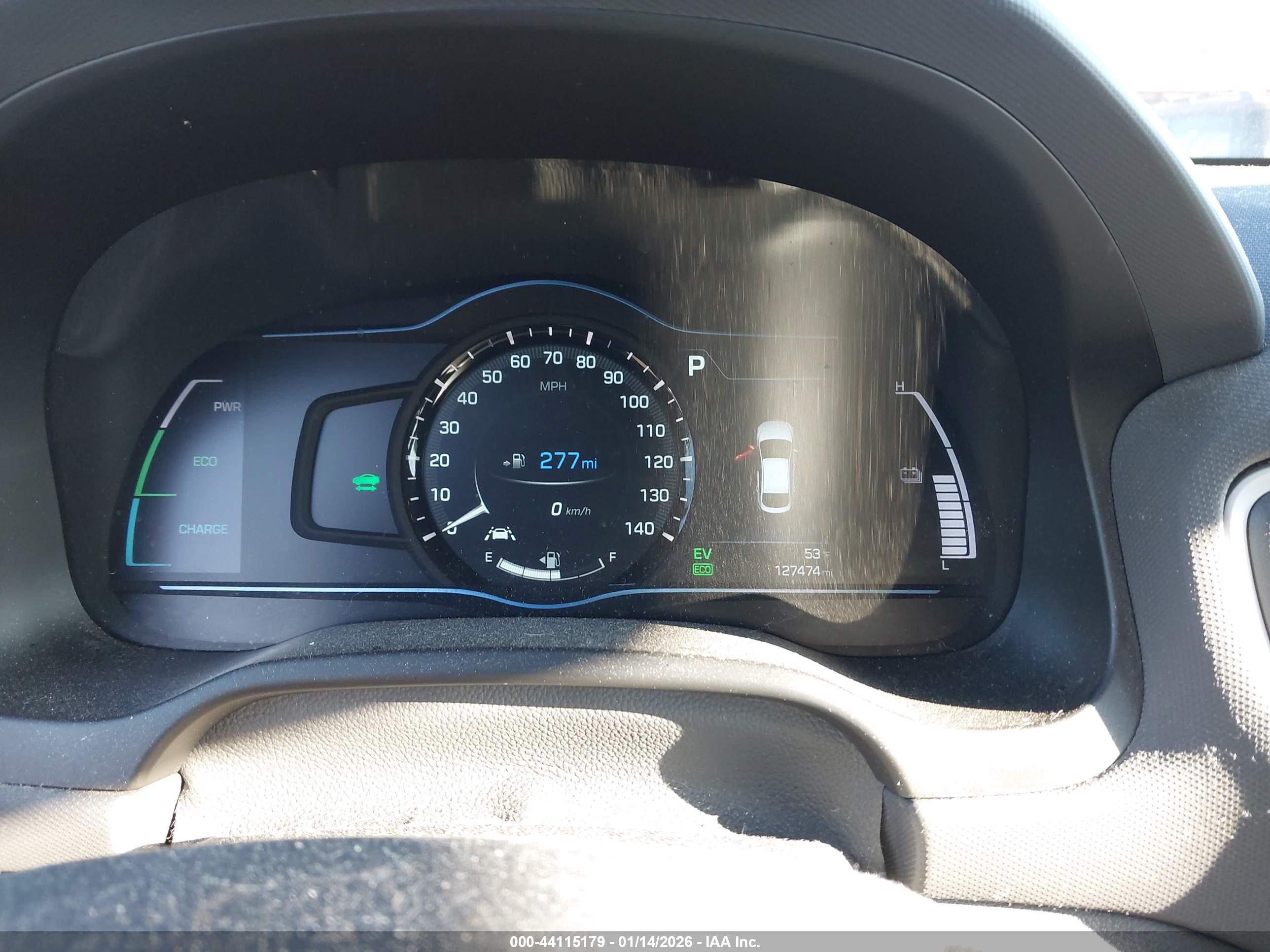 HYUNDAI IONIQ image 7