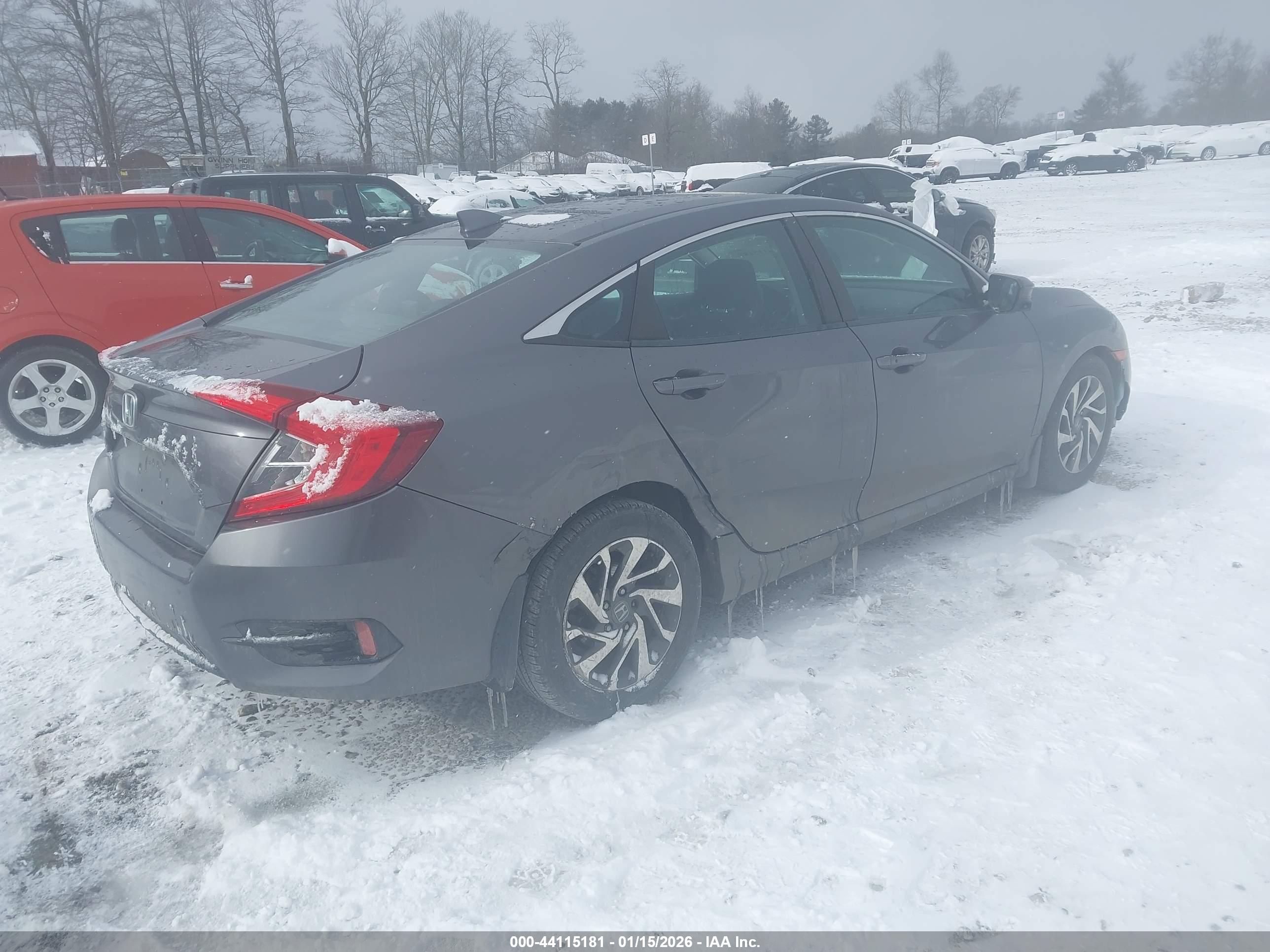HONDA CIVIC image 4
