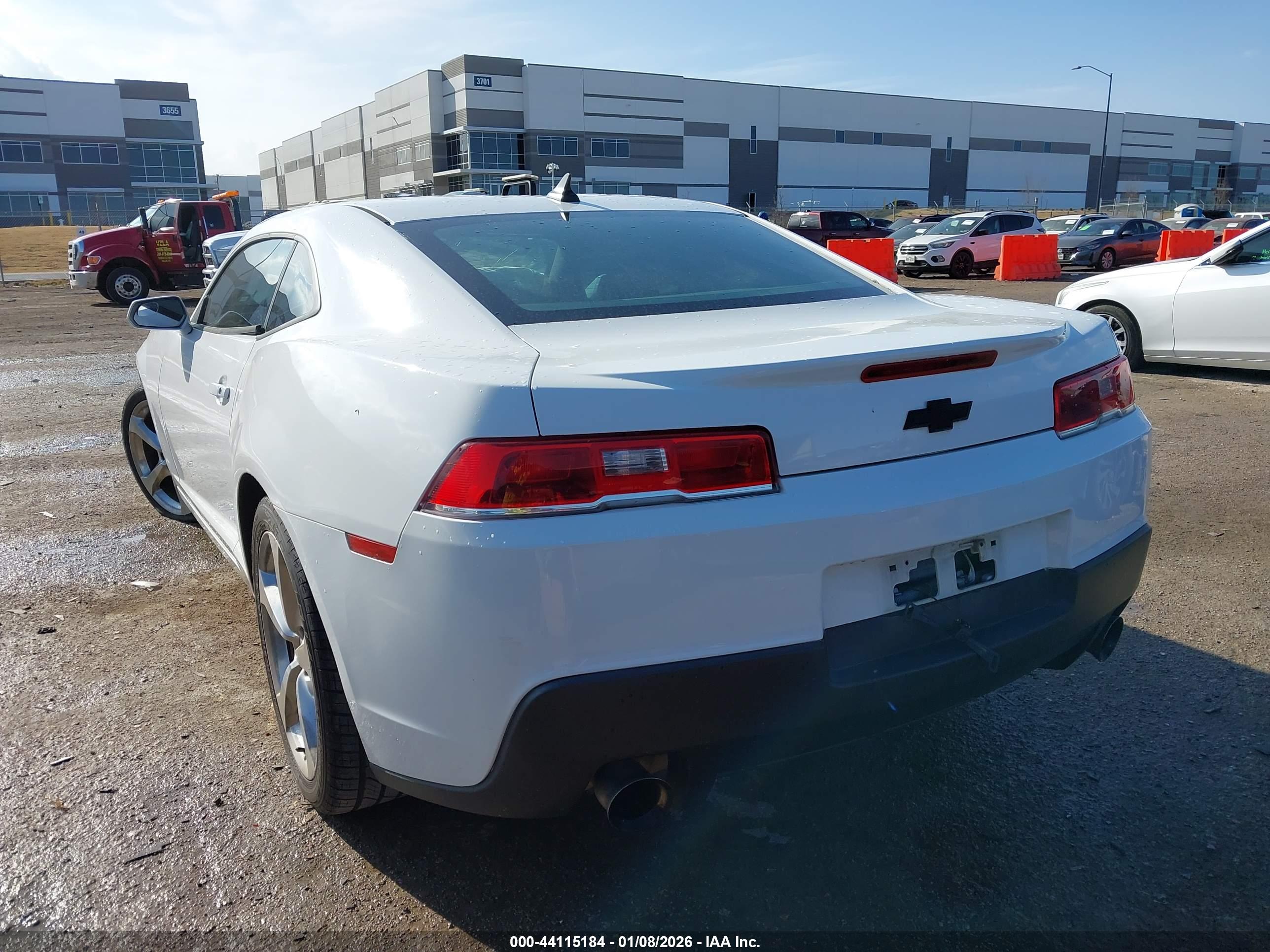 CHEVROLET CAMARO image 3