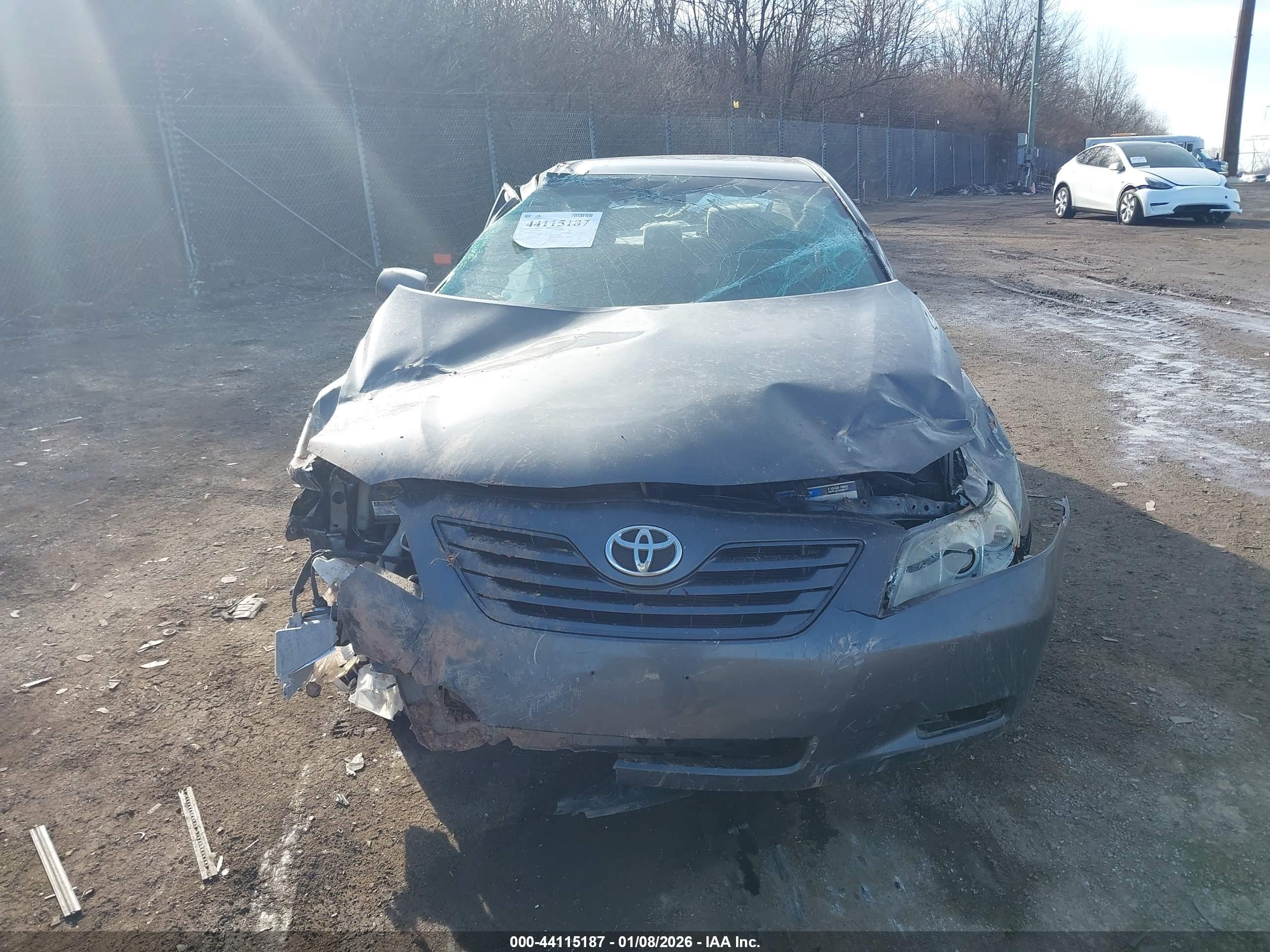 TOYOTA CAMRY image 6