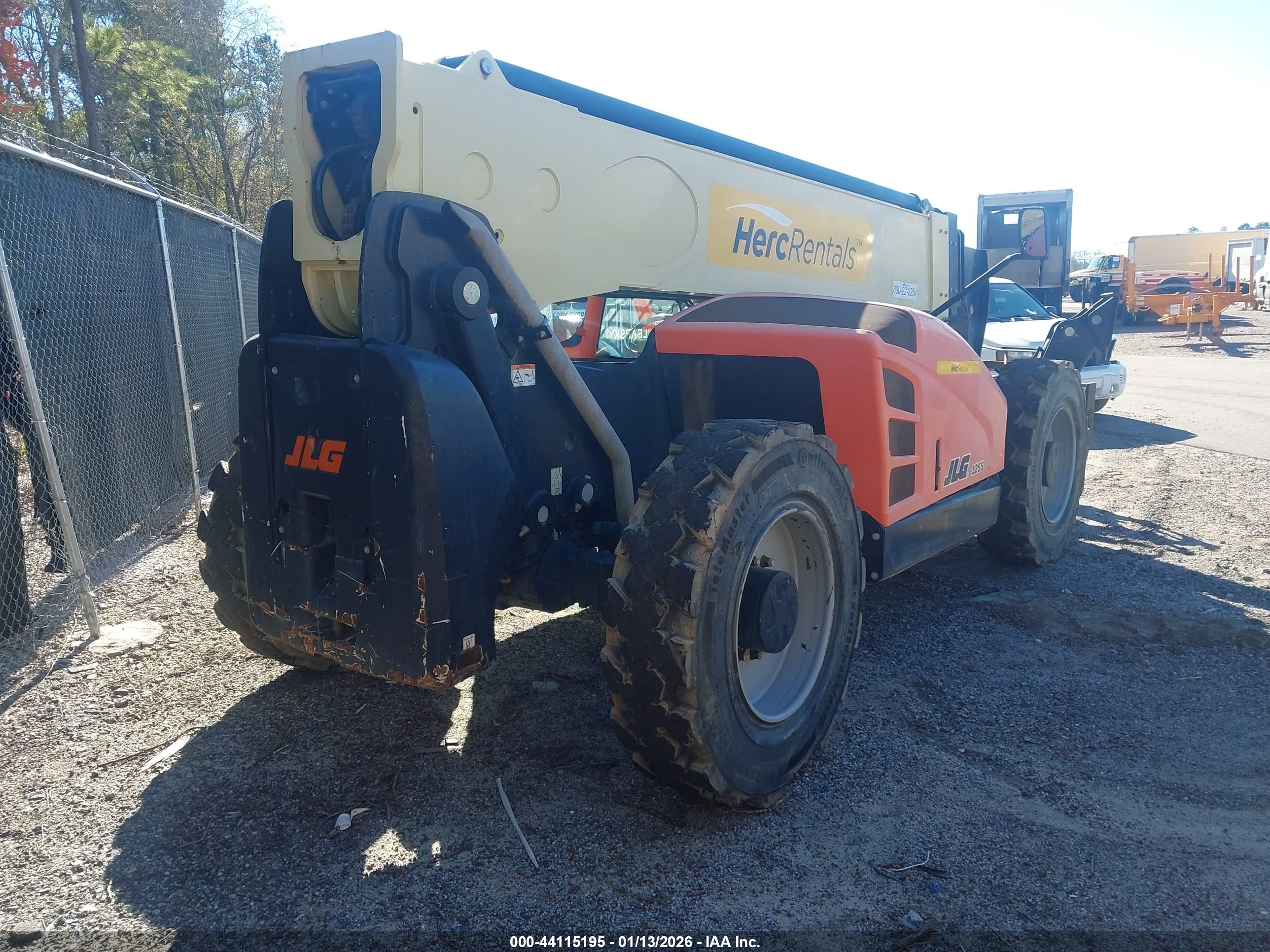JLG 1255 image 4