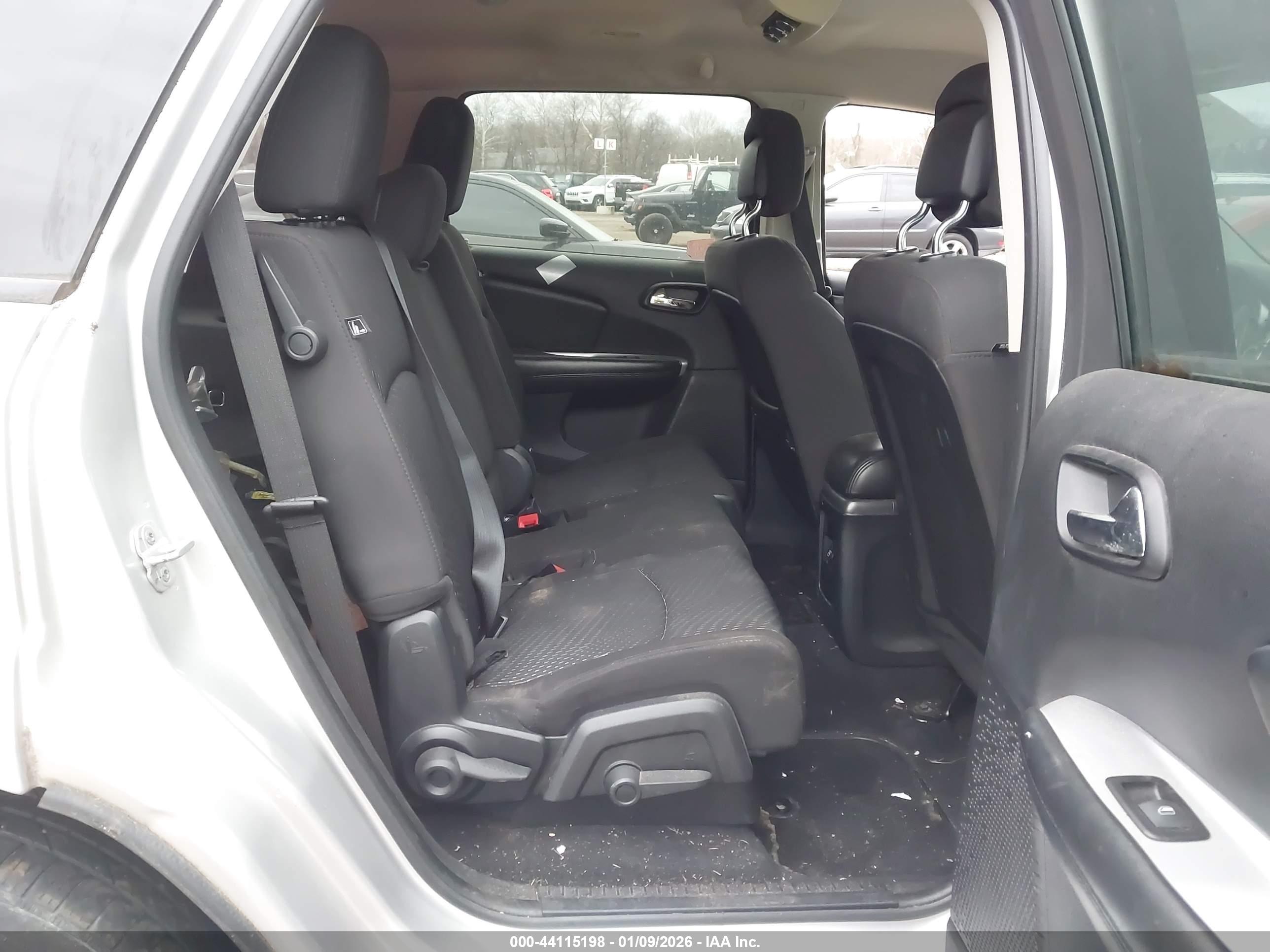 DODGE JOURNEY image 8