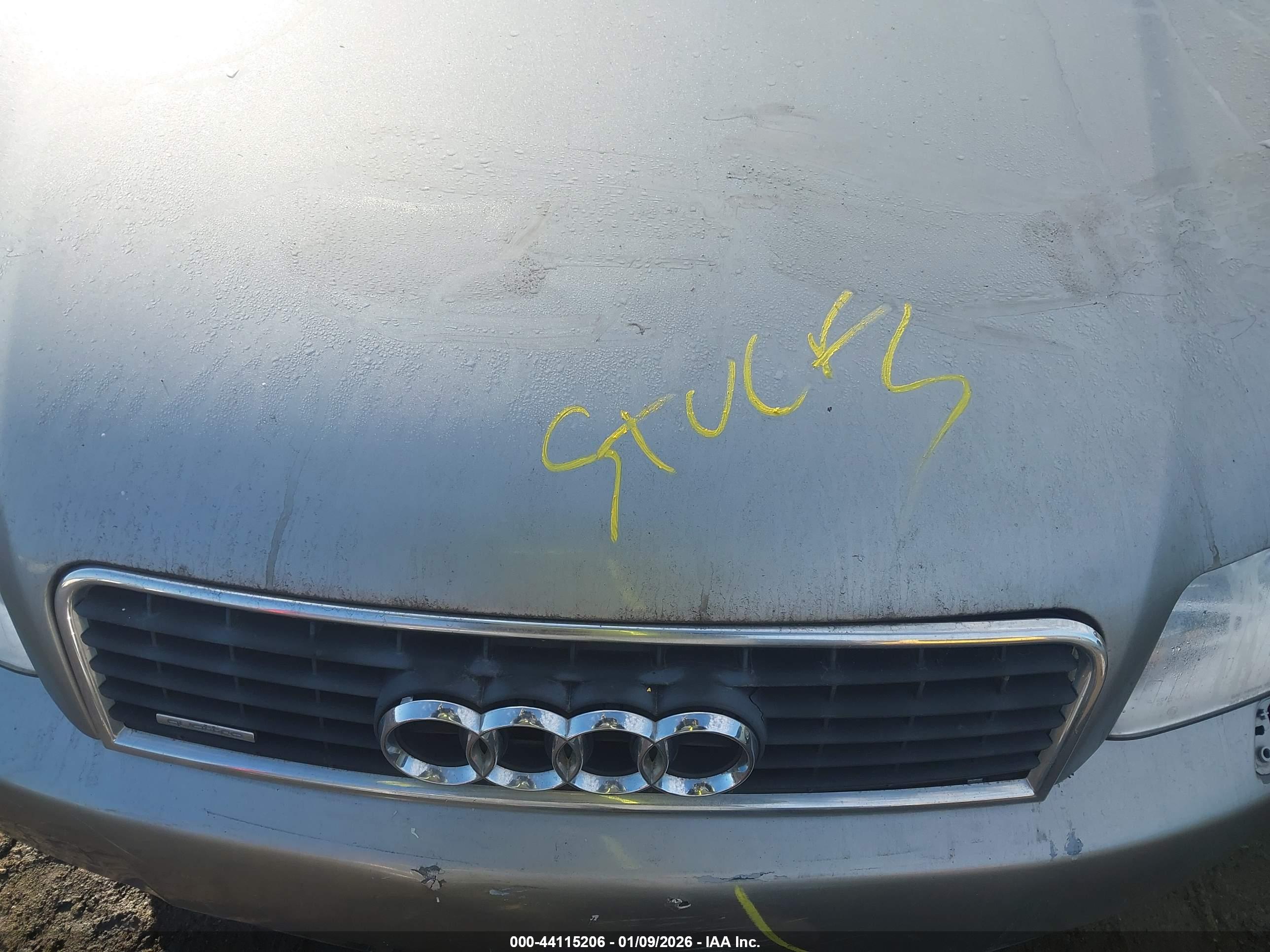 AUDI A4 image 10
