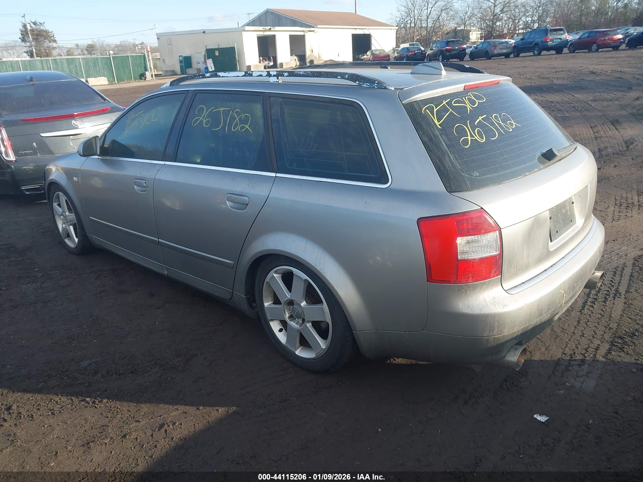 AUDI A4 image 3