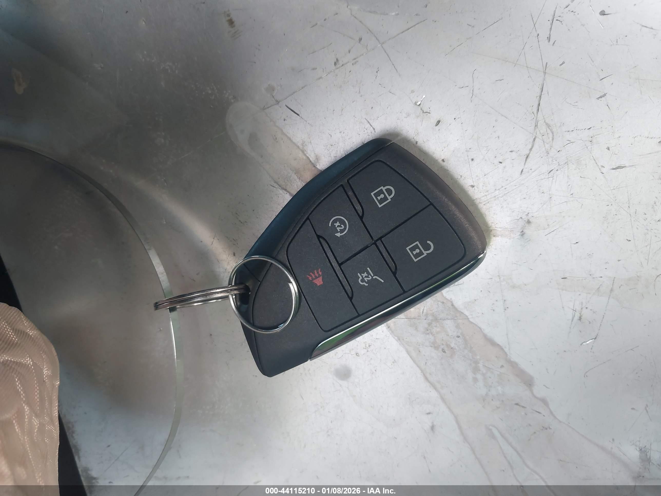 CHEVROLET EQUINOX image 11