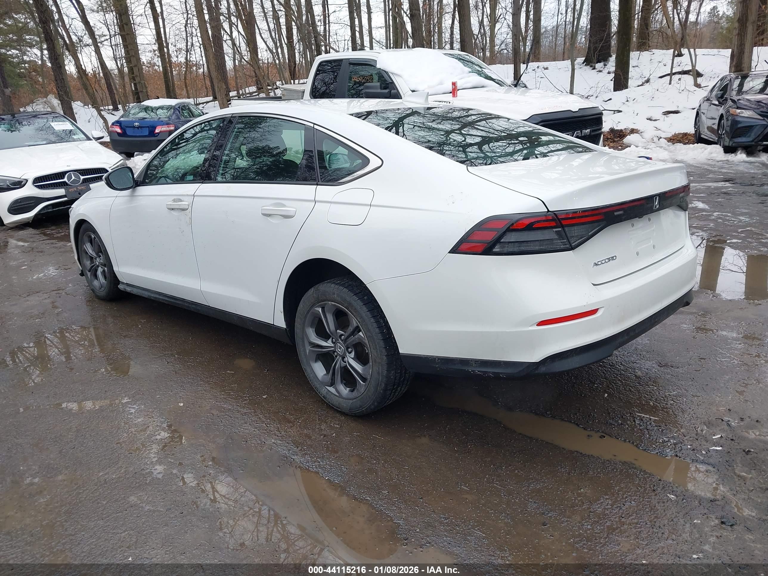 HONDA ACCORD image 3