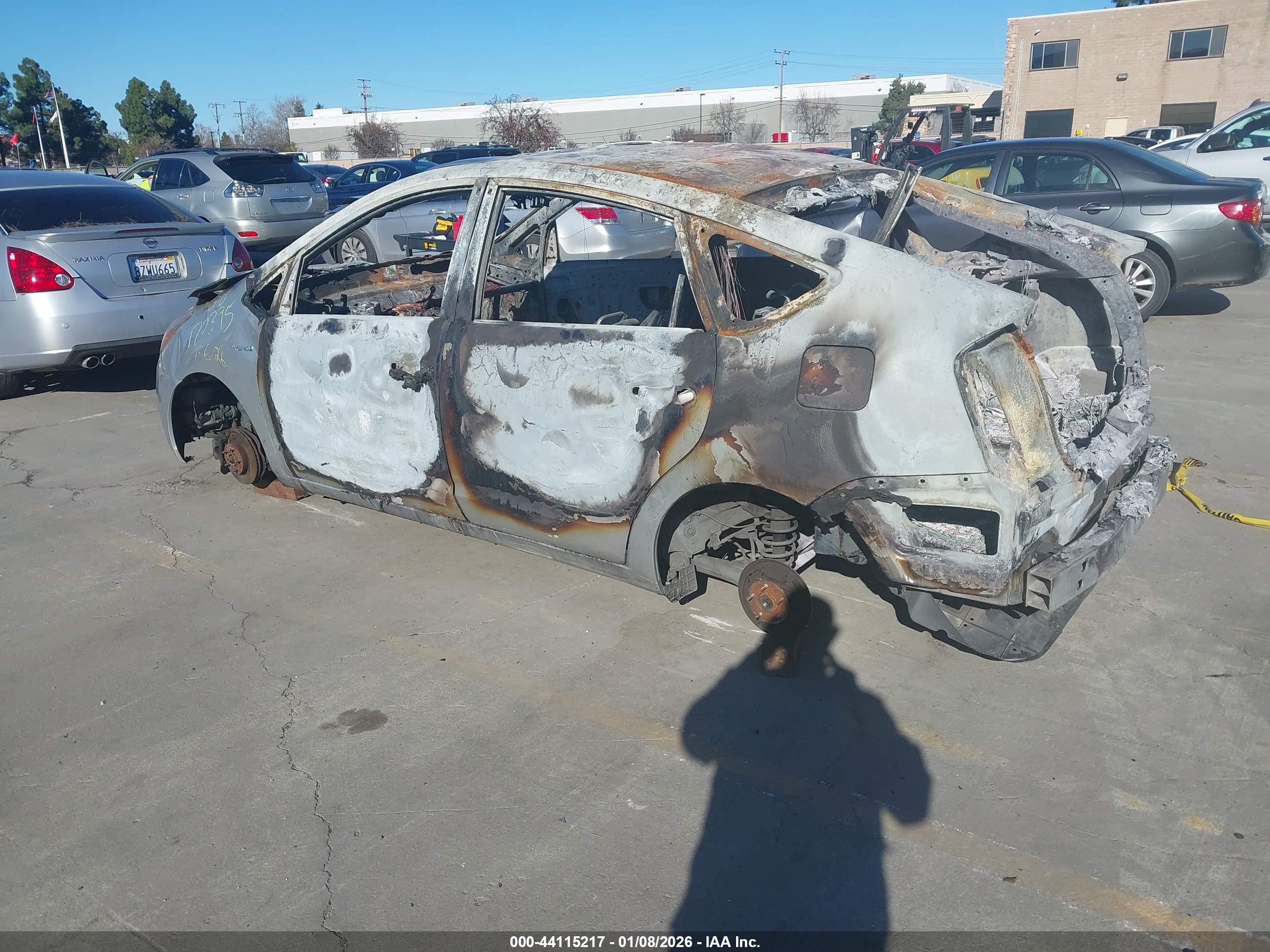 TOYOTA PRIUS image 3