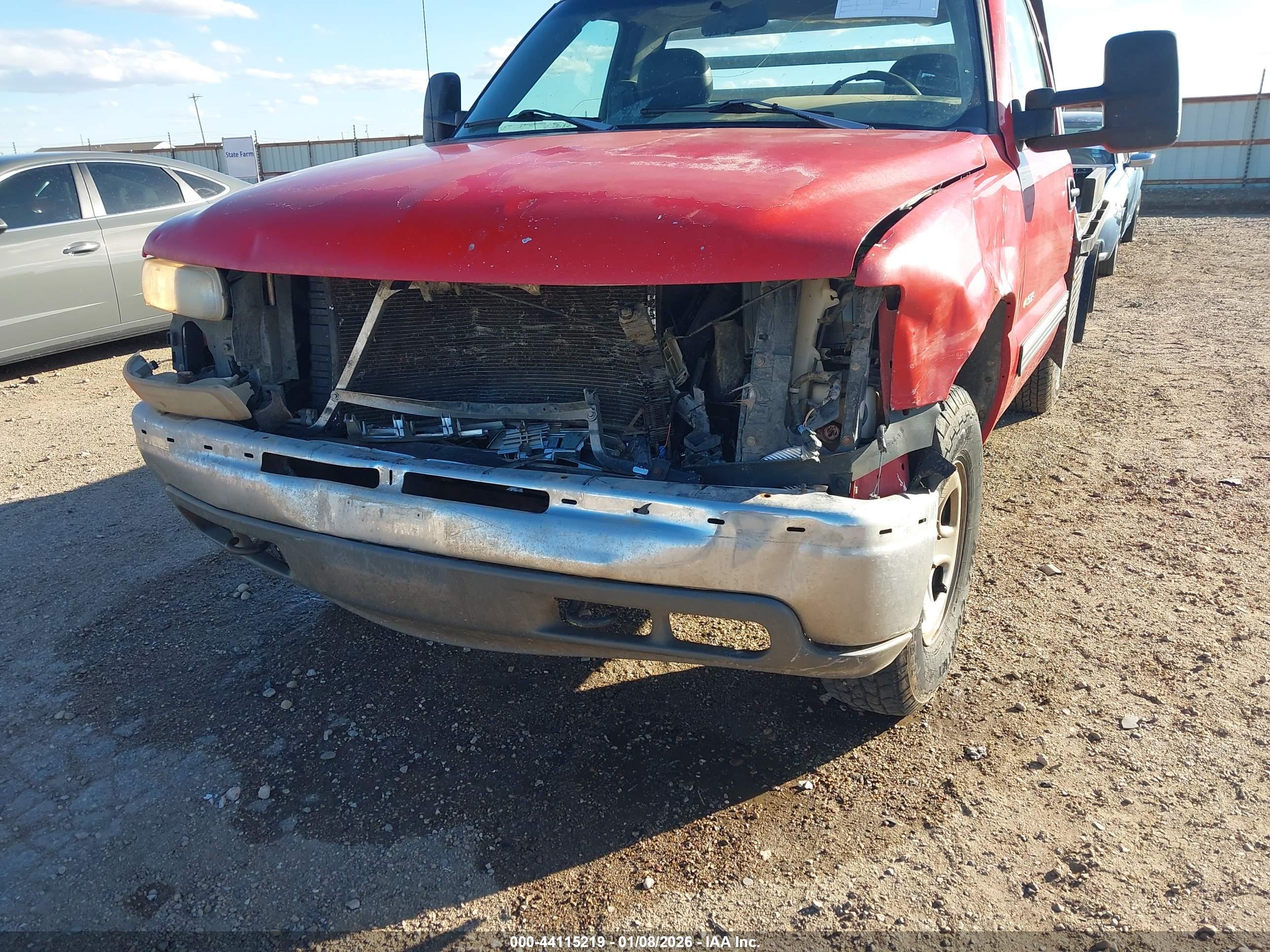 CHEVROLET SILVERADO image 6
