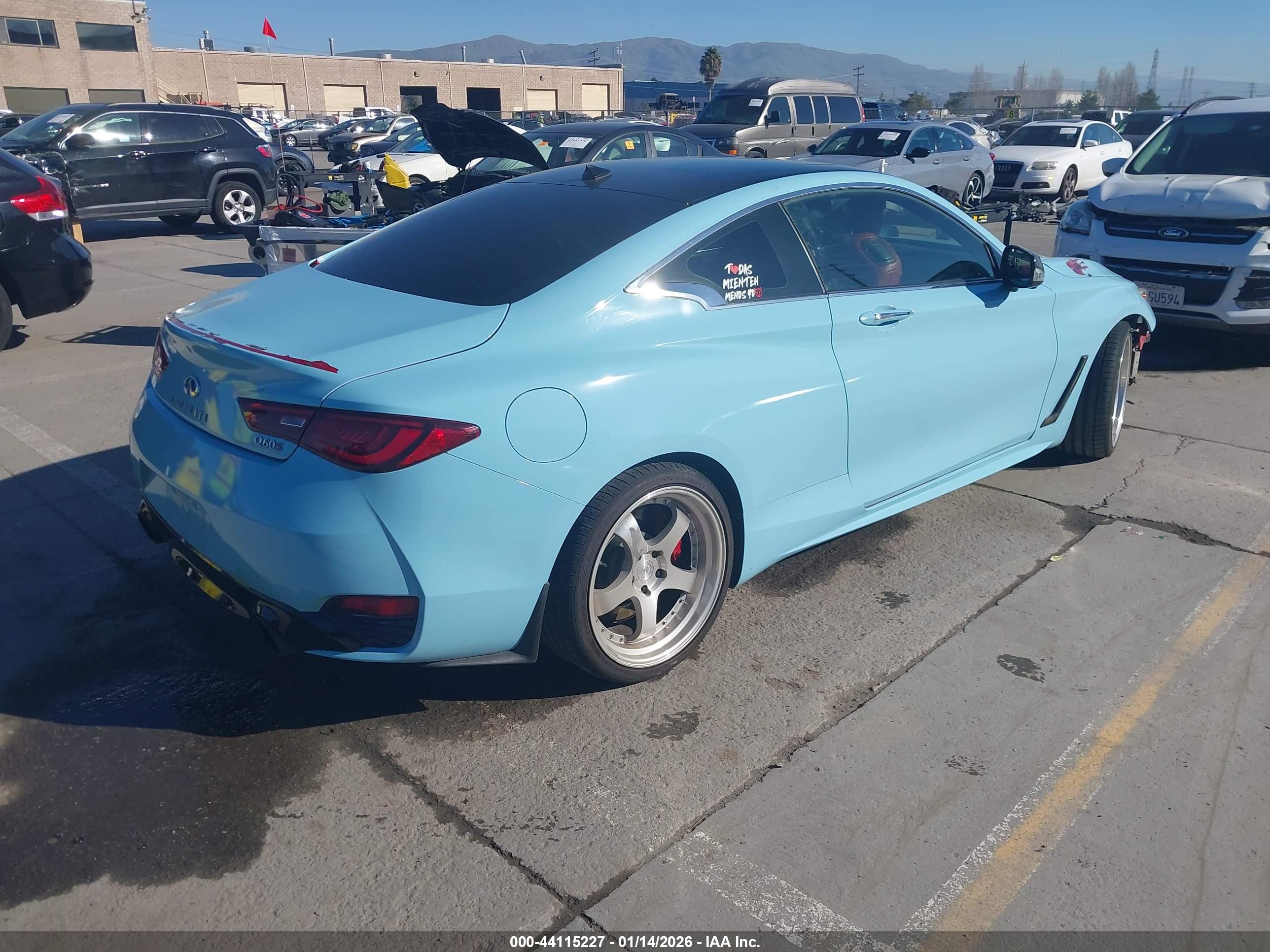 INFINITI Q60 image 4