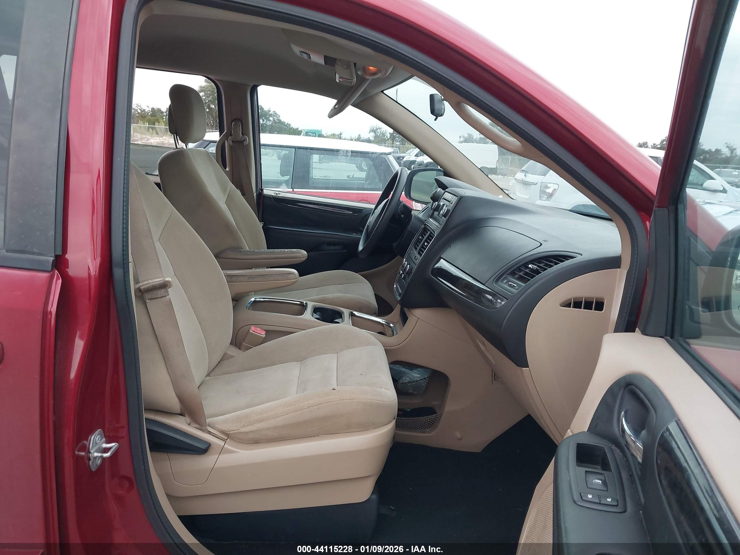 DODGE GRAND image 5
