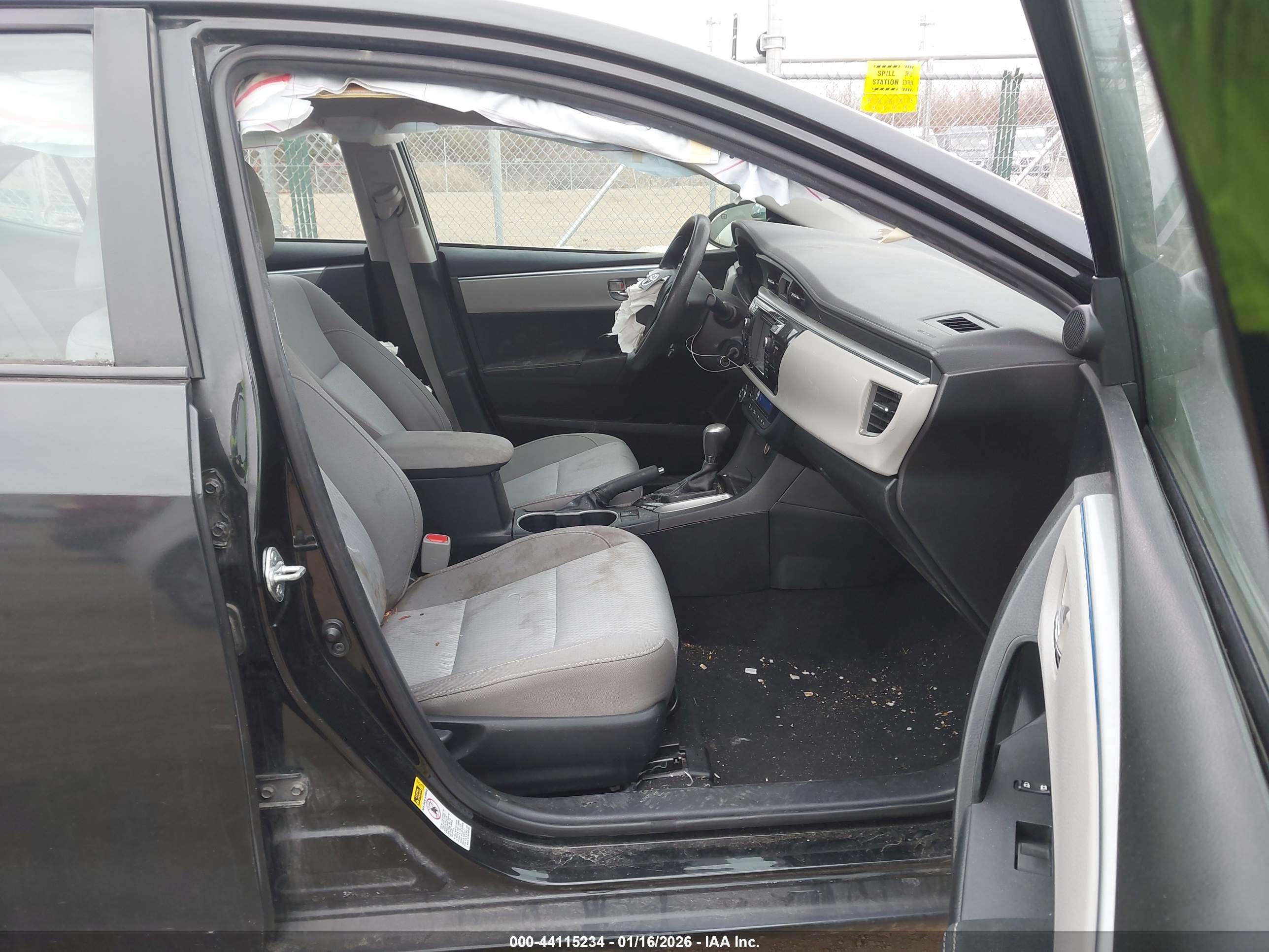 TOYOTA COROLLA image 5