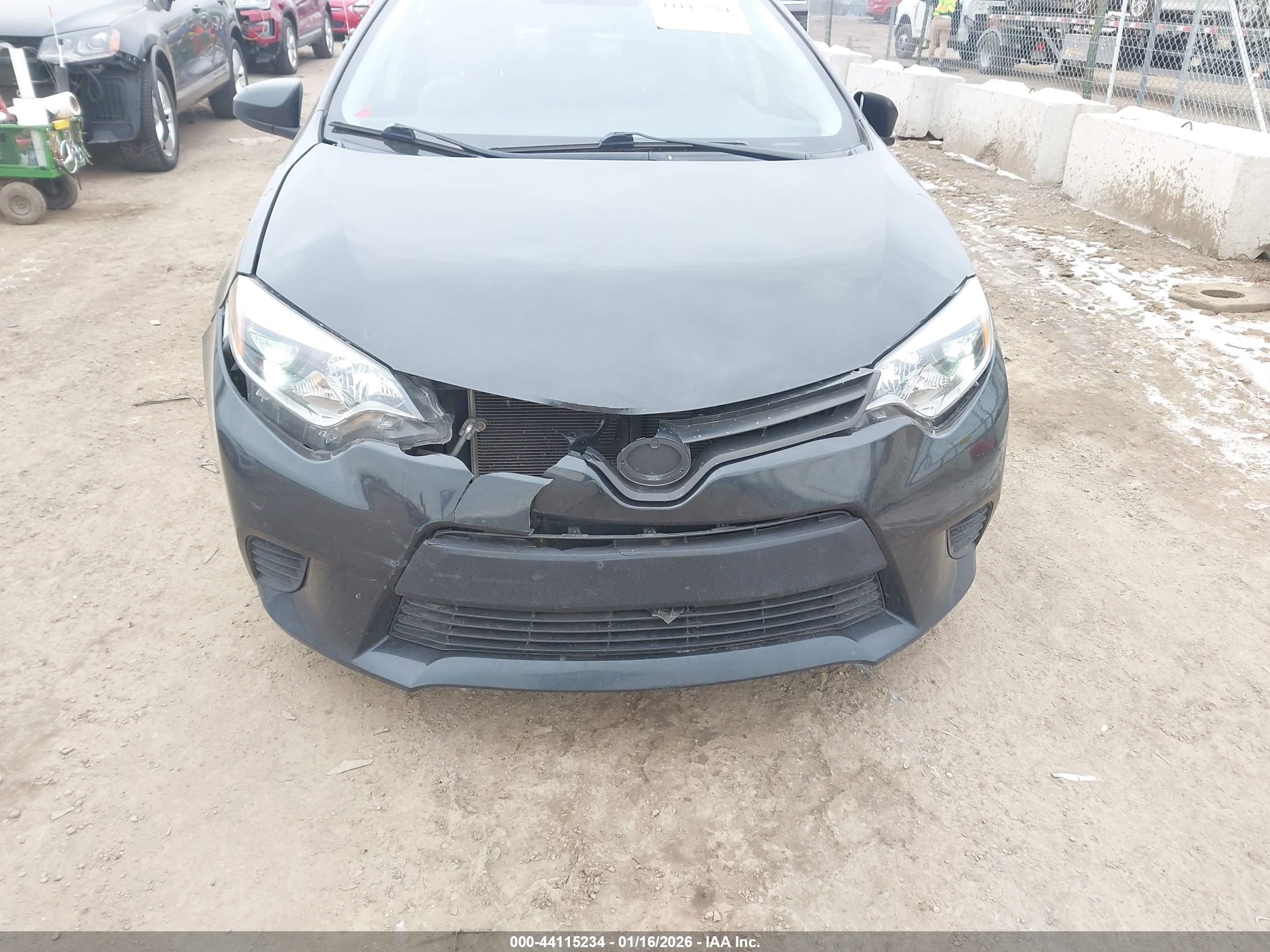 TOYOTA COROLLA image 6
