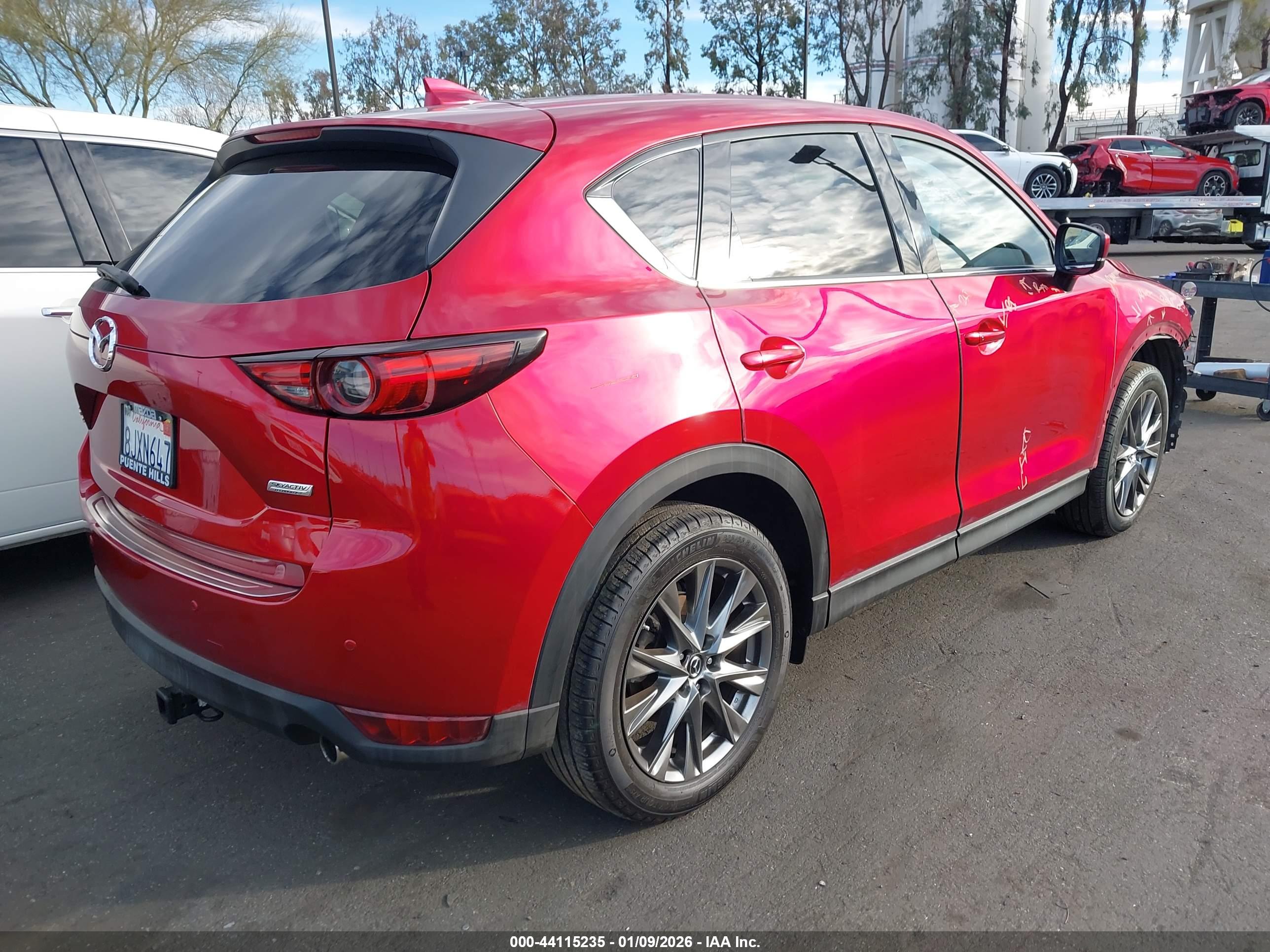 MAZDA CX-5 image 4