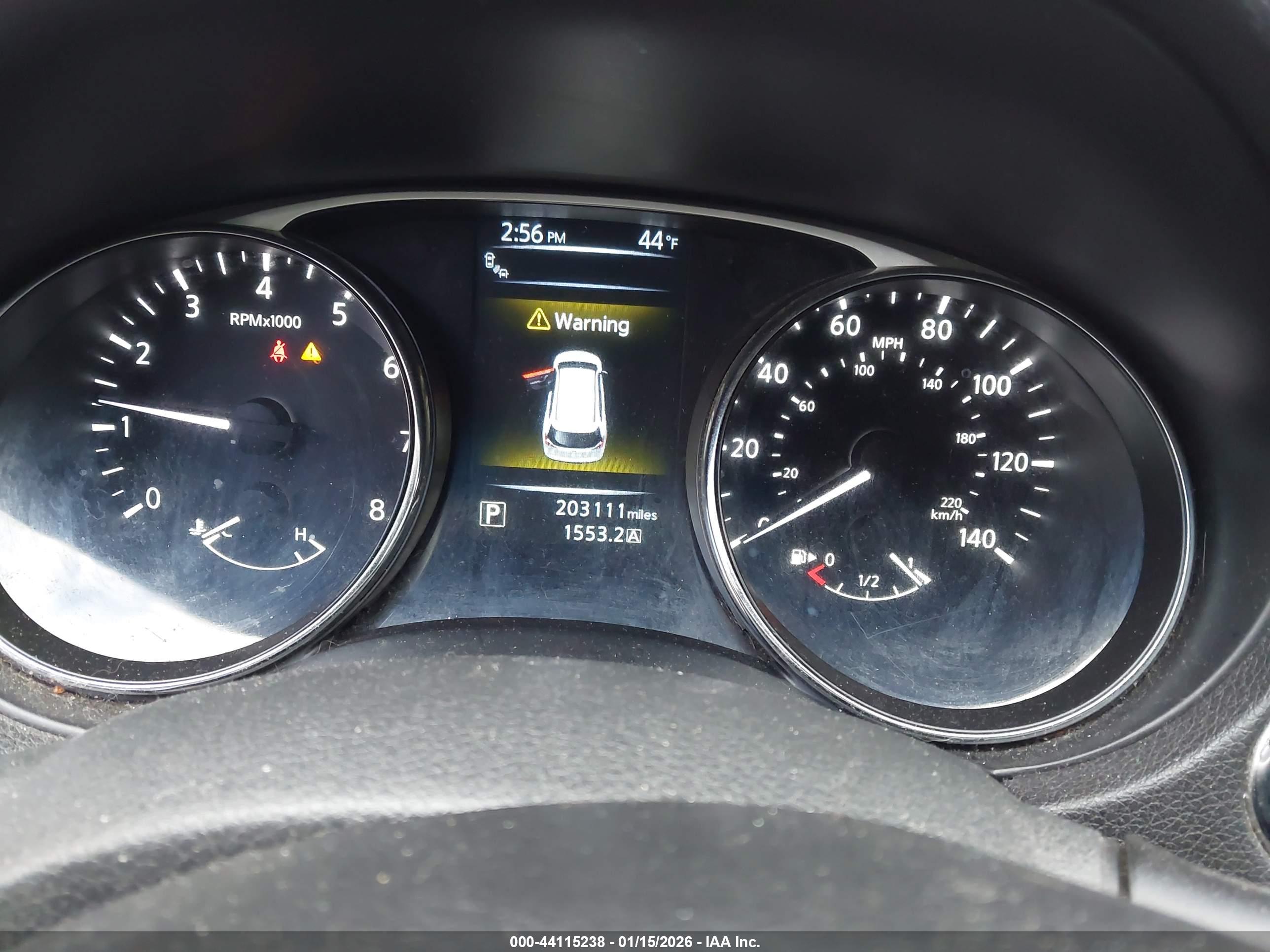 NISSAN ROGUE image 7