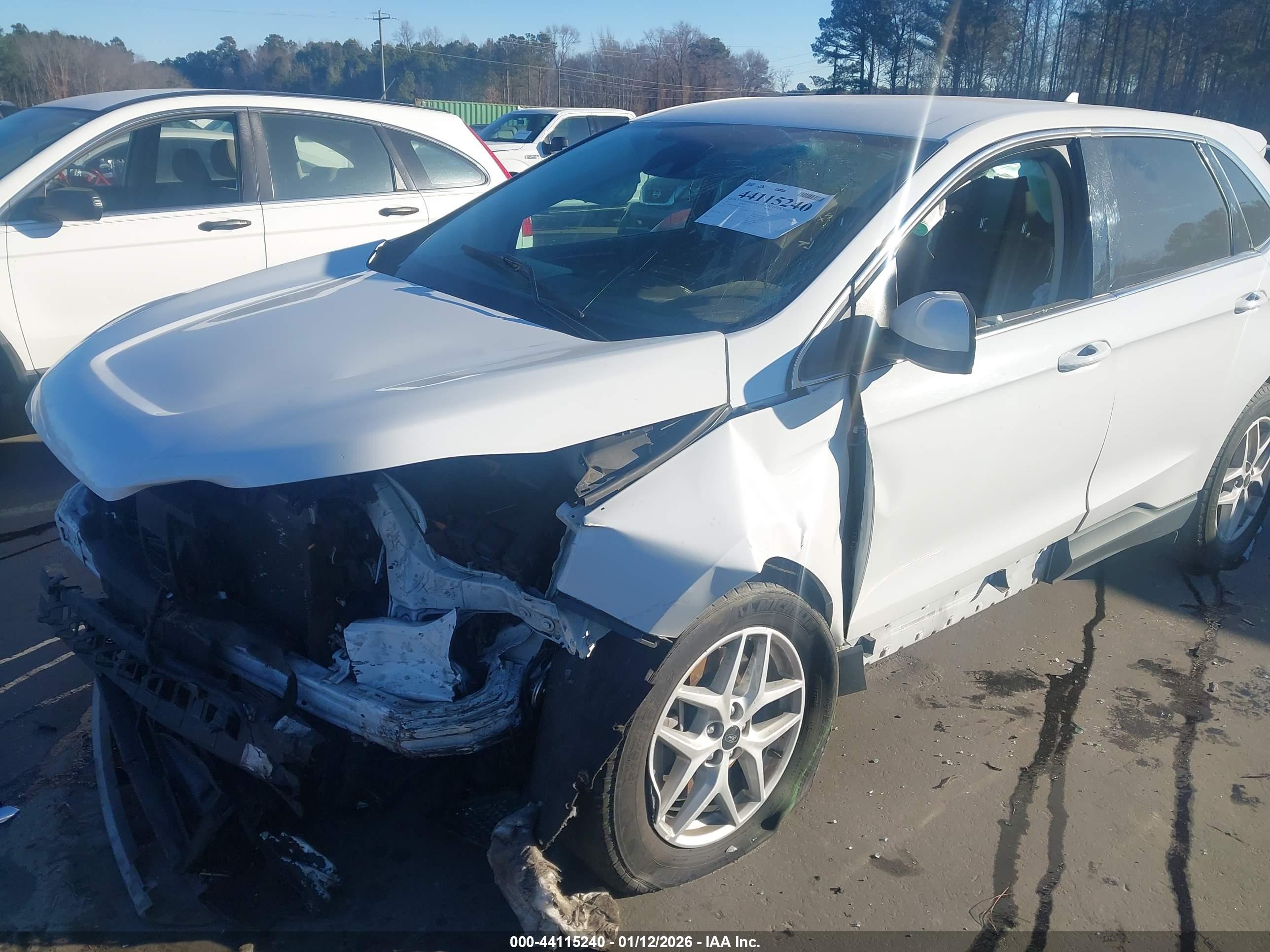 FORD EDGE image 6