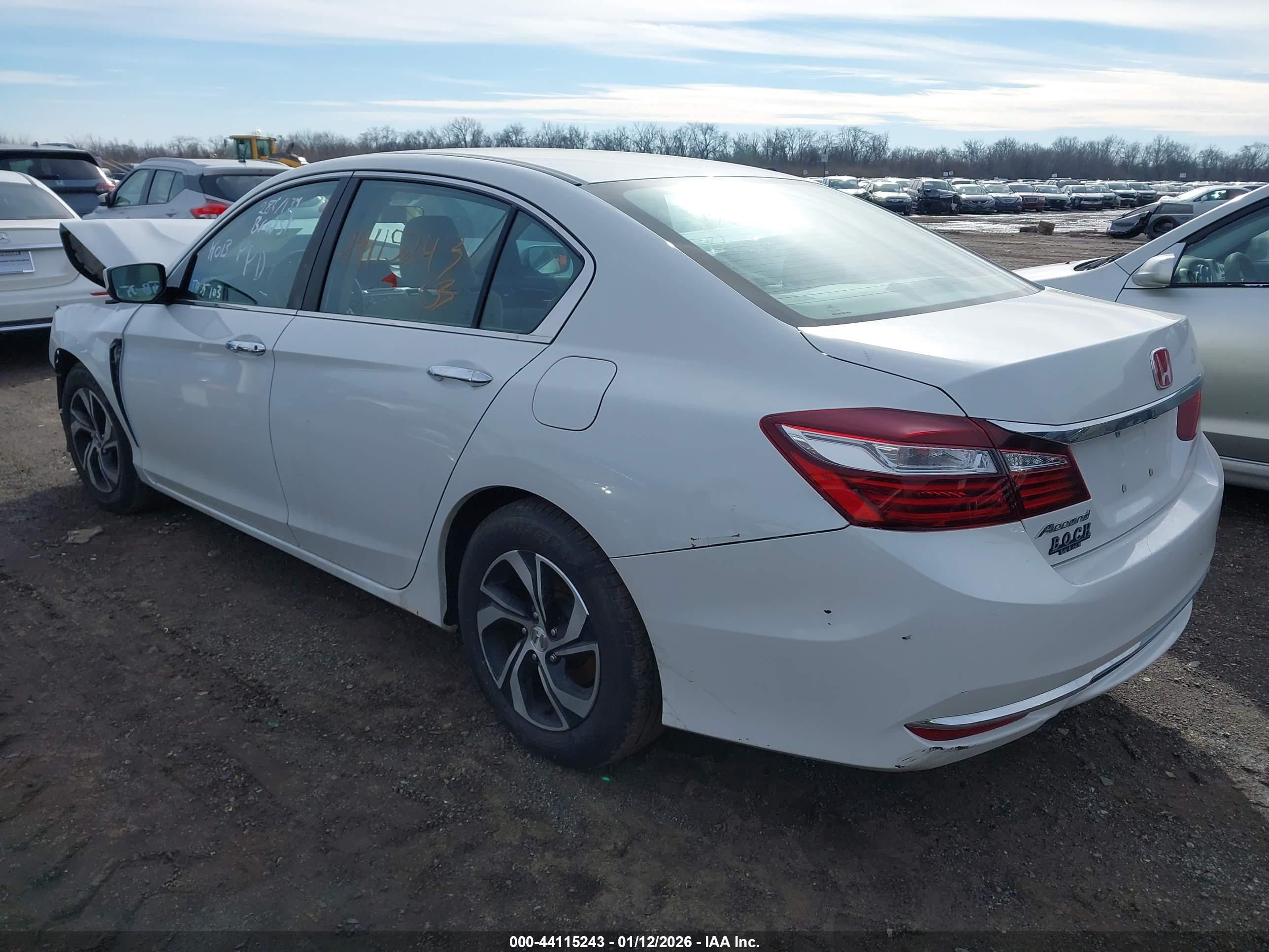 HONDA ACCORD image 3